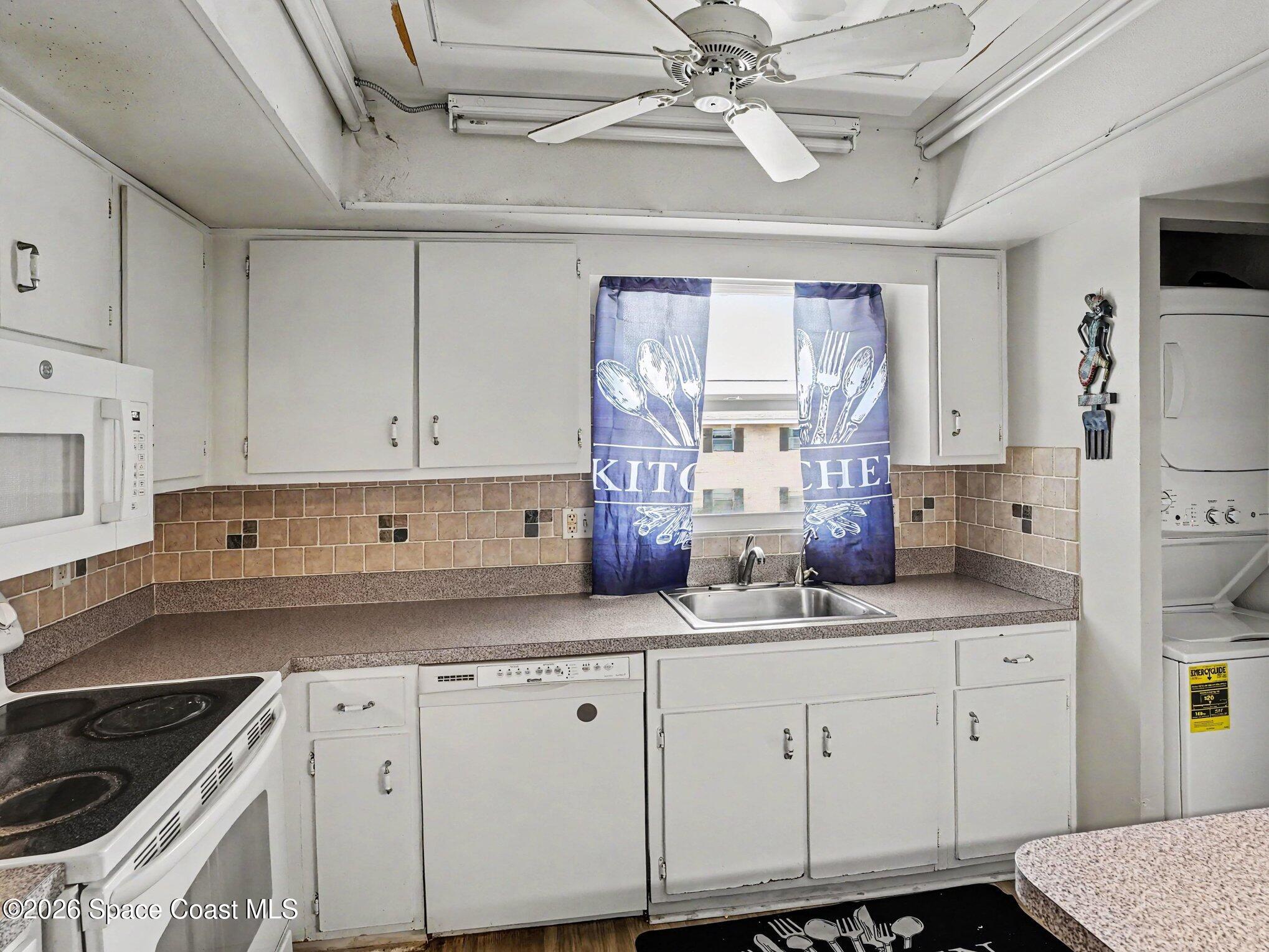 3135 Shady Dell Lane 215