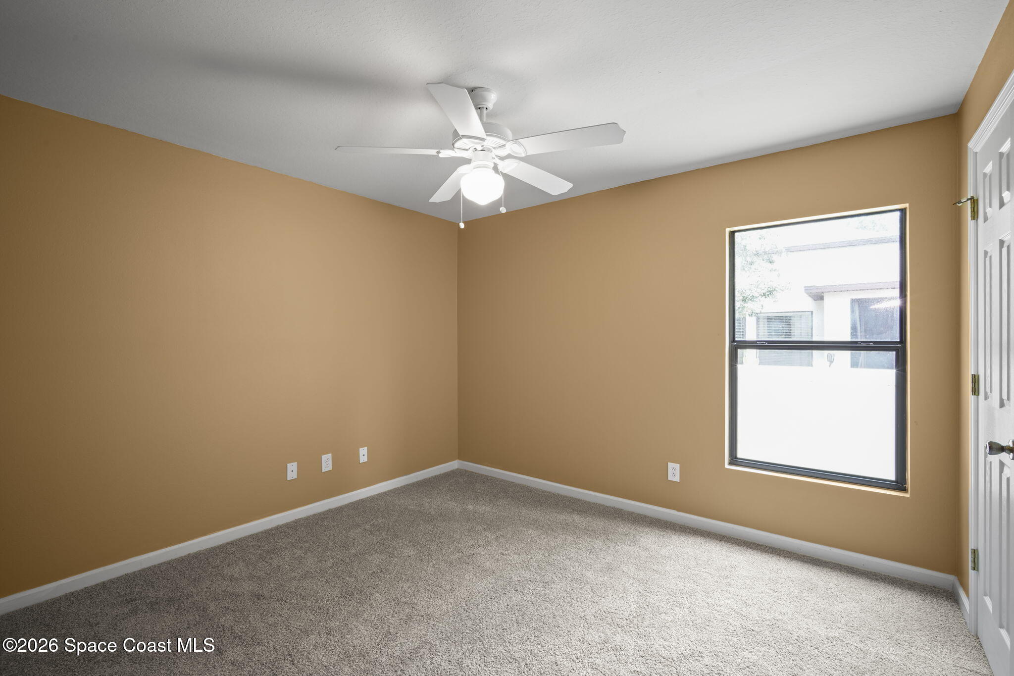 345 Dryden Circle