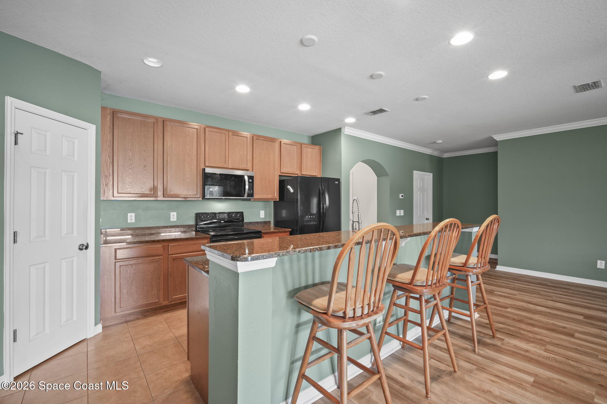345 Dryden Circle