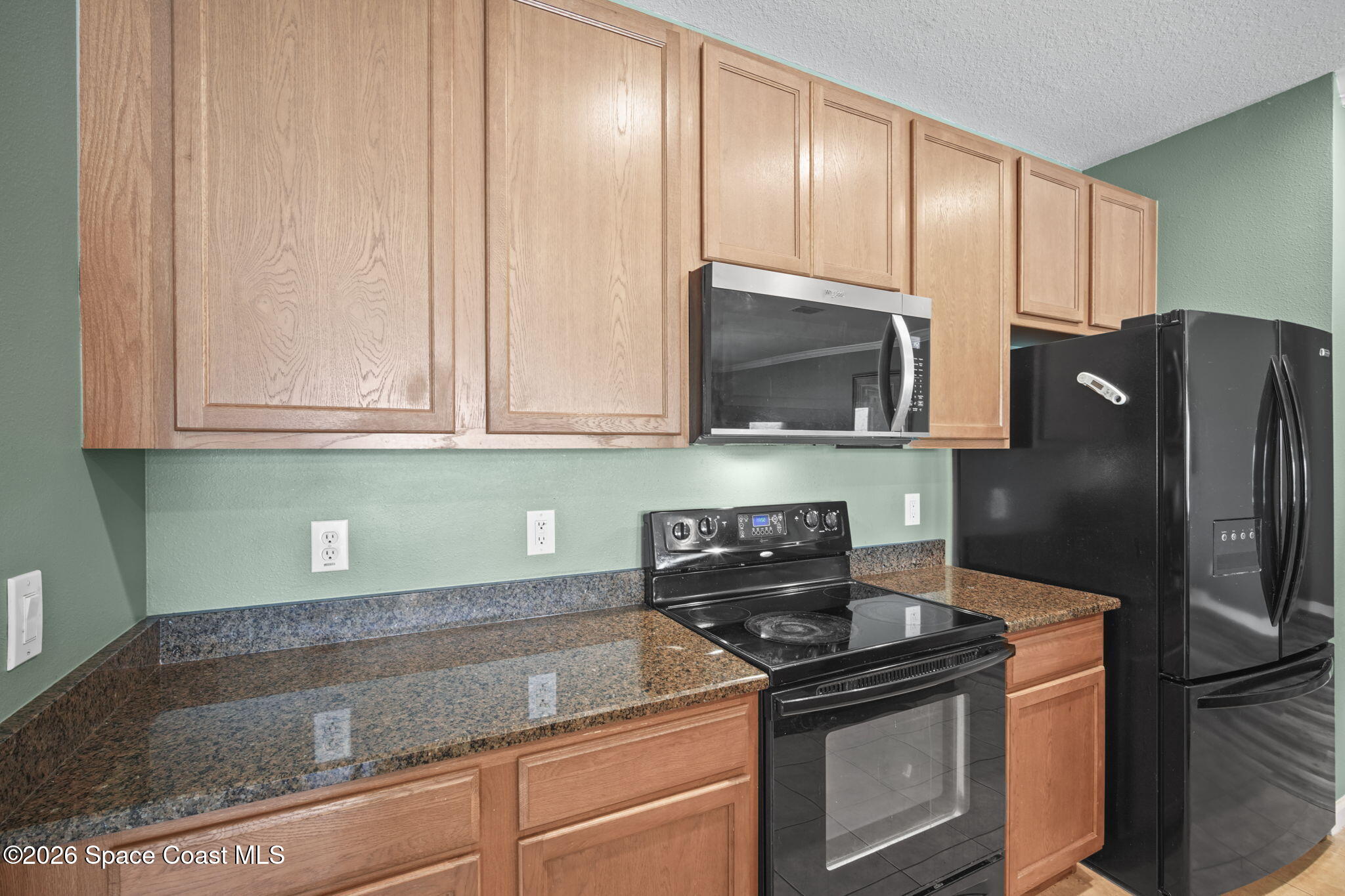 345 Dryden Circle