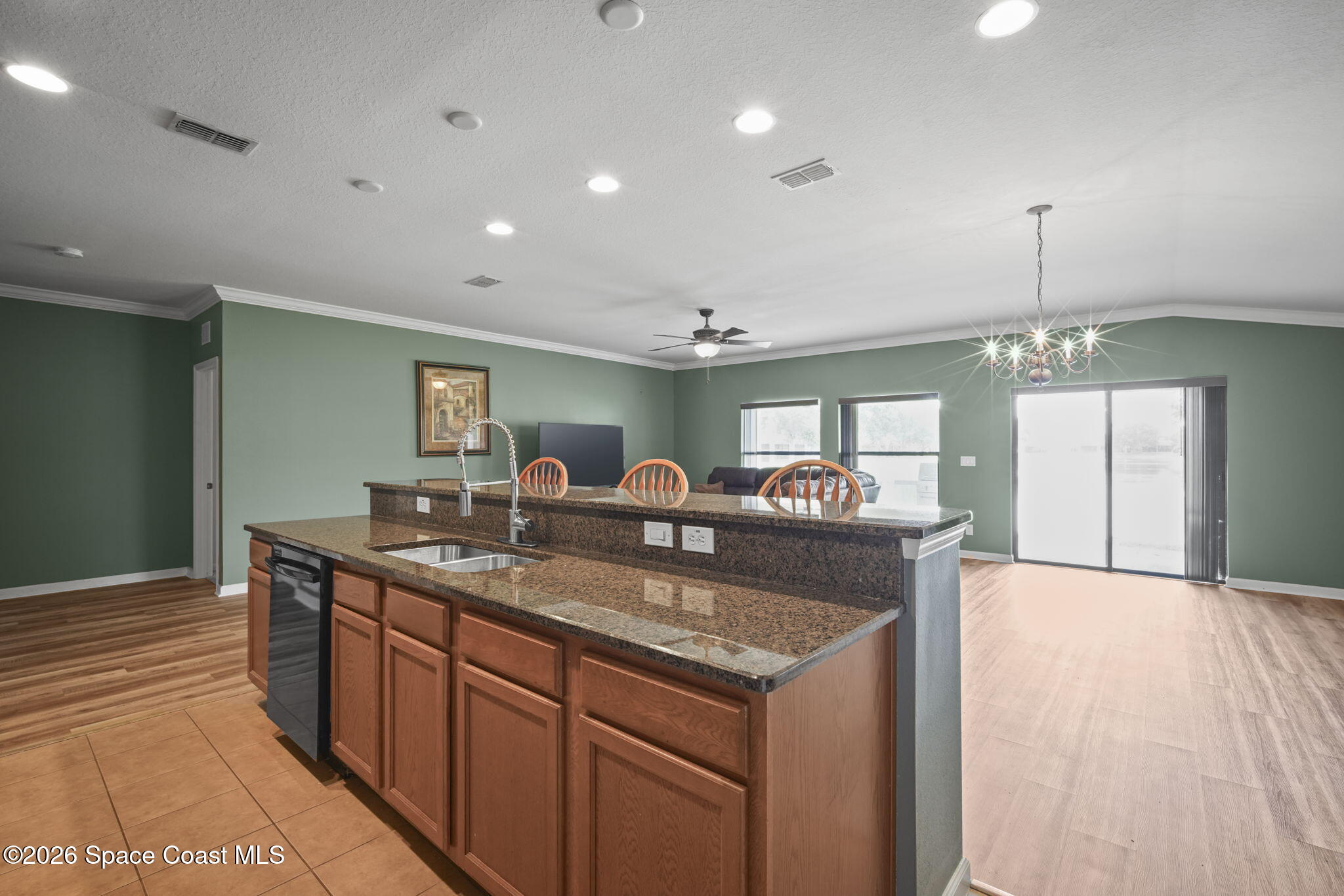 345 Dryden Circle