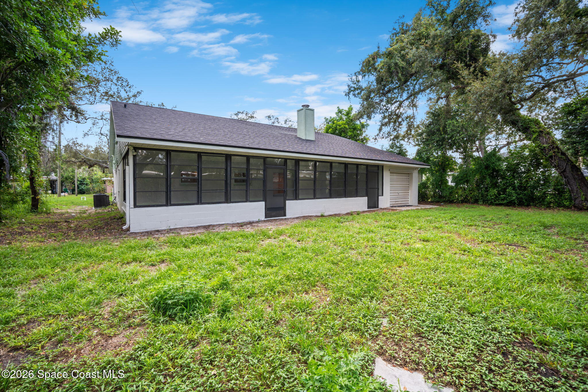 1576 Grandview Way