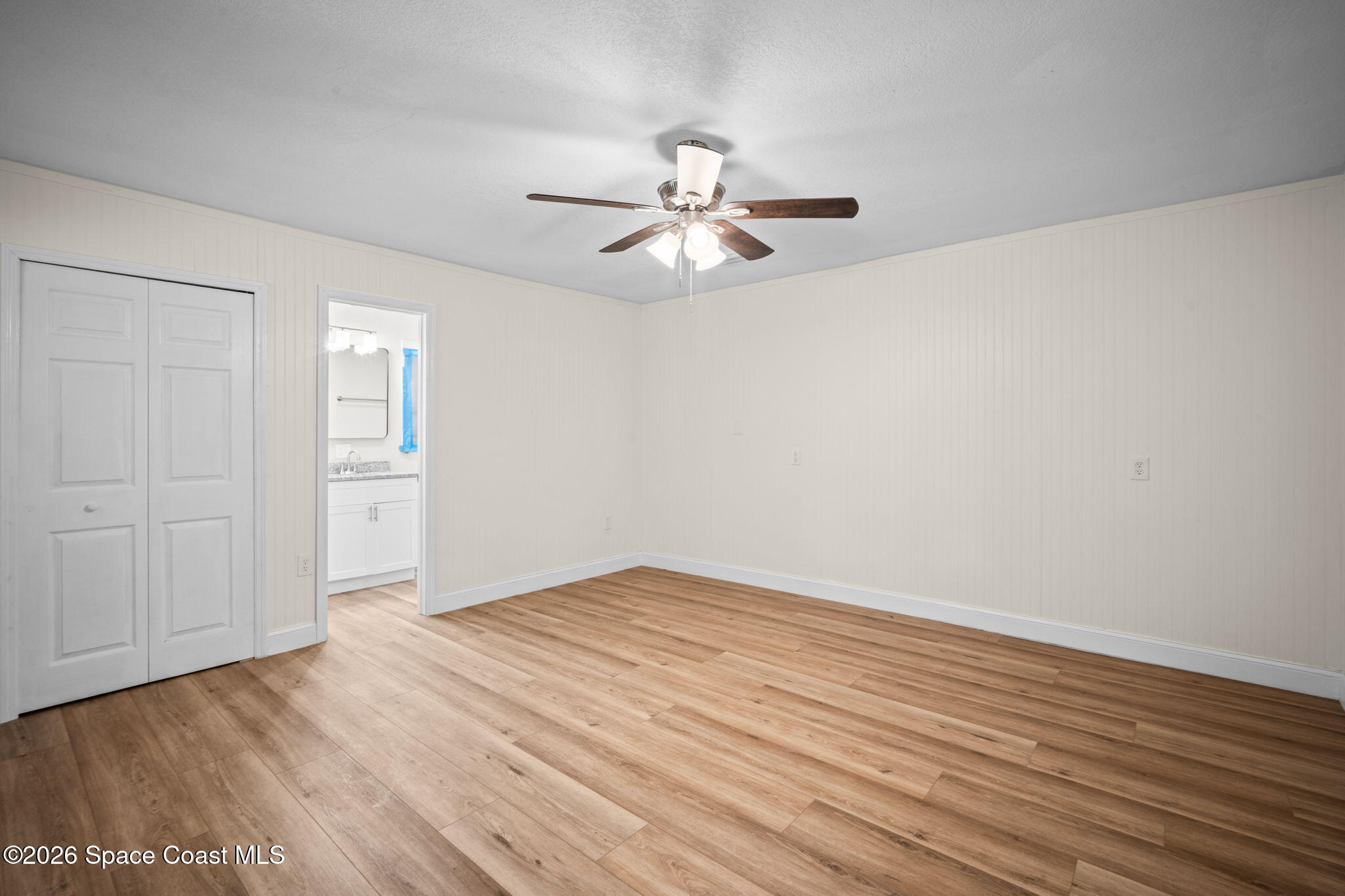 1576 Grandview Way