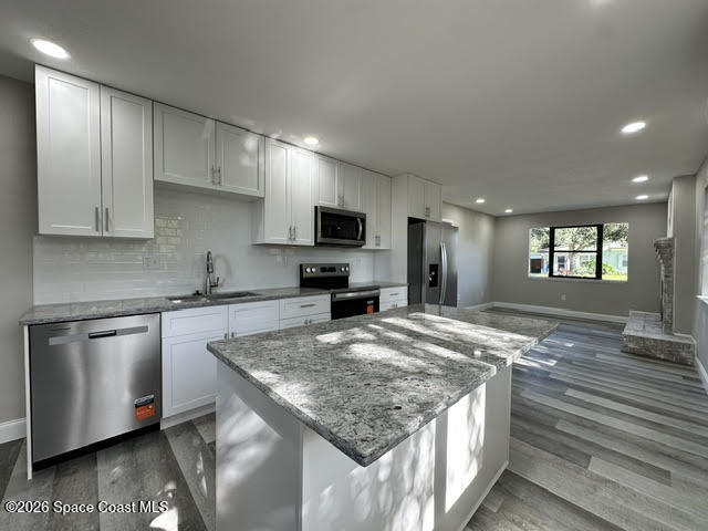 1573 Old Colonial Way