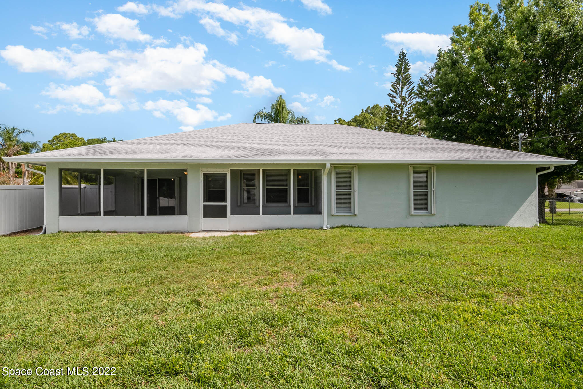 1896 Andover Street NW