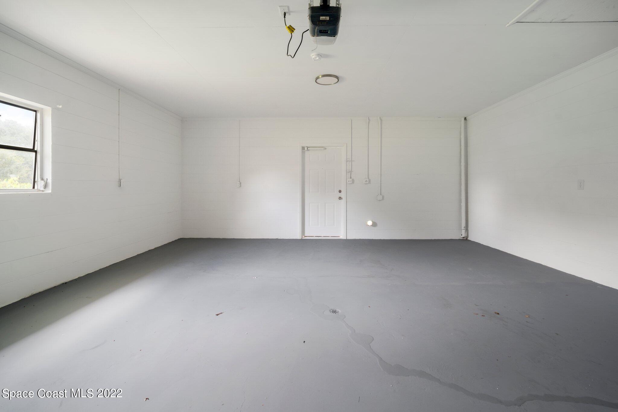 1305 S Highland Park Drive