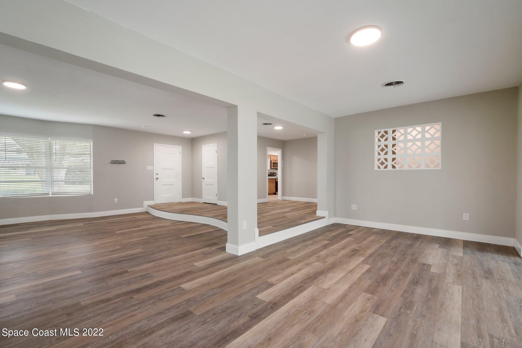 1305 S Highland Park Drive