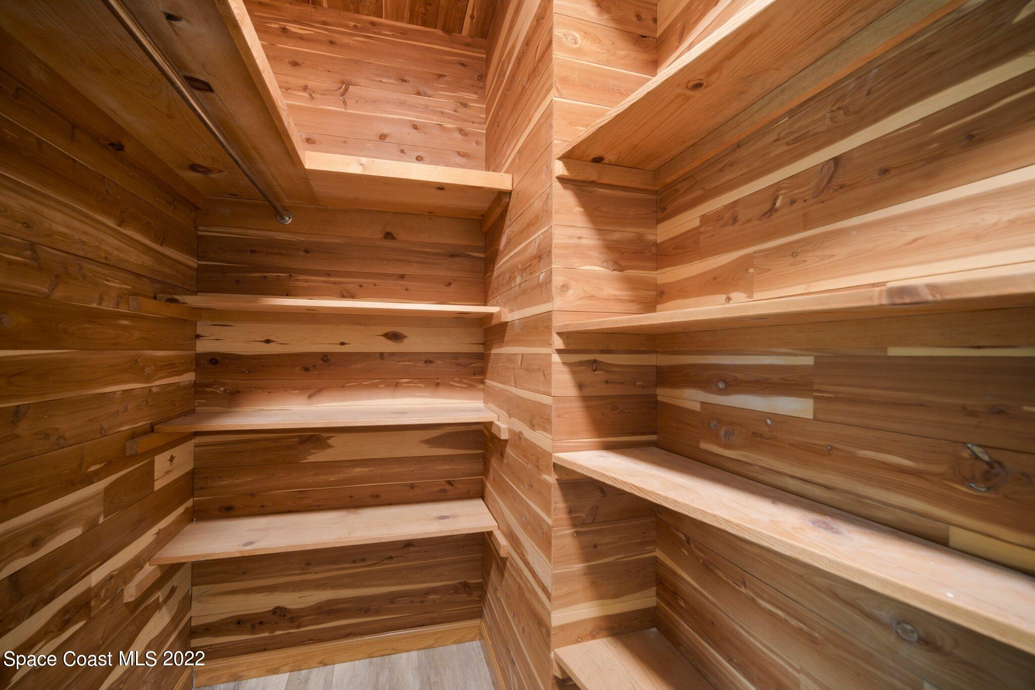 1305 S Highland Park Drive