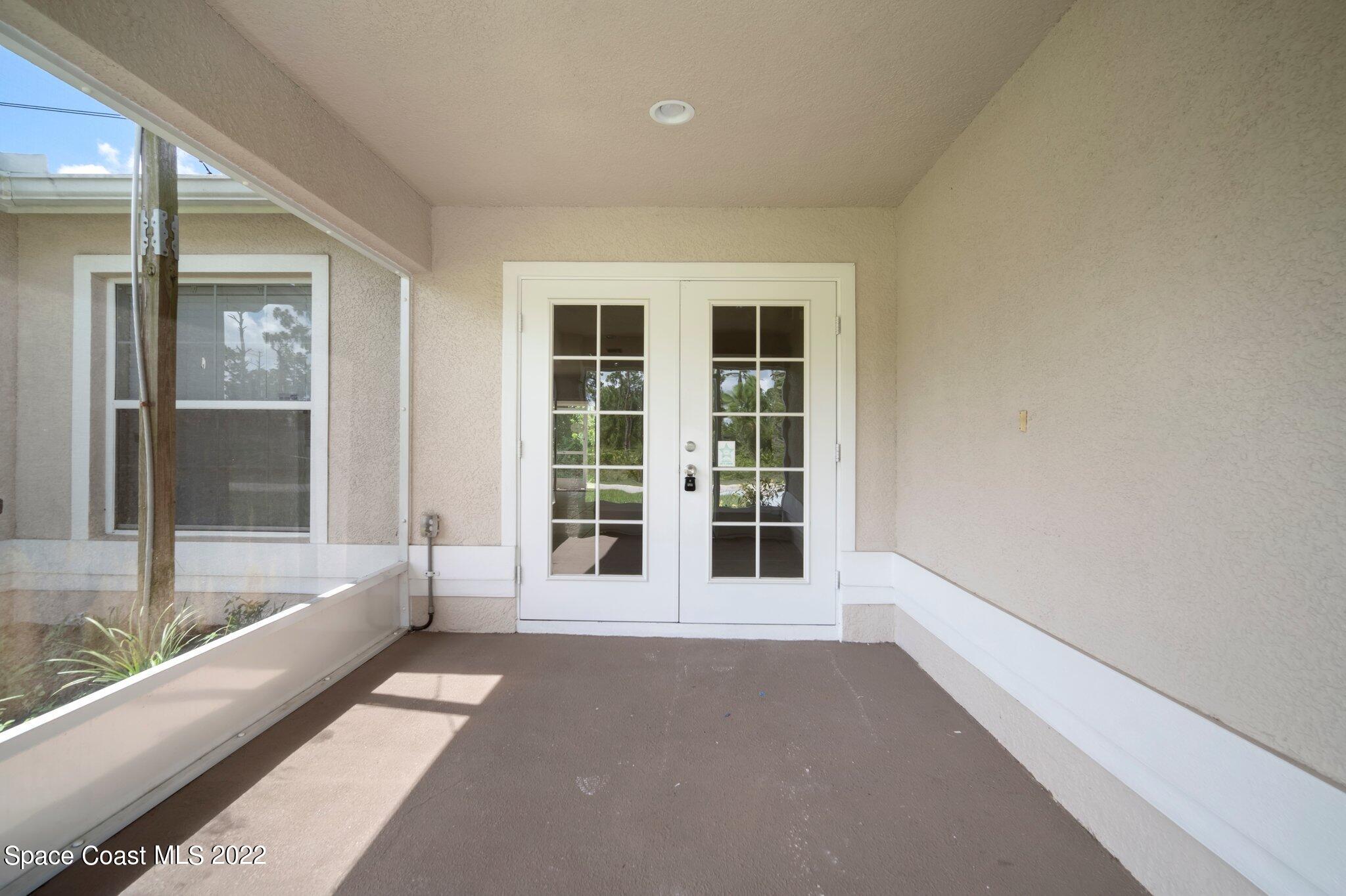 1062 Summa Boulevard