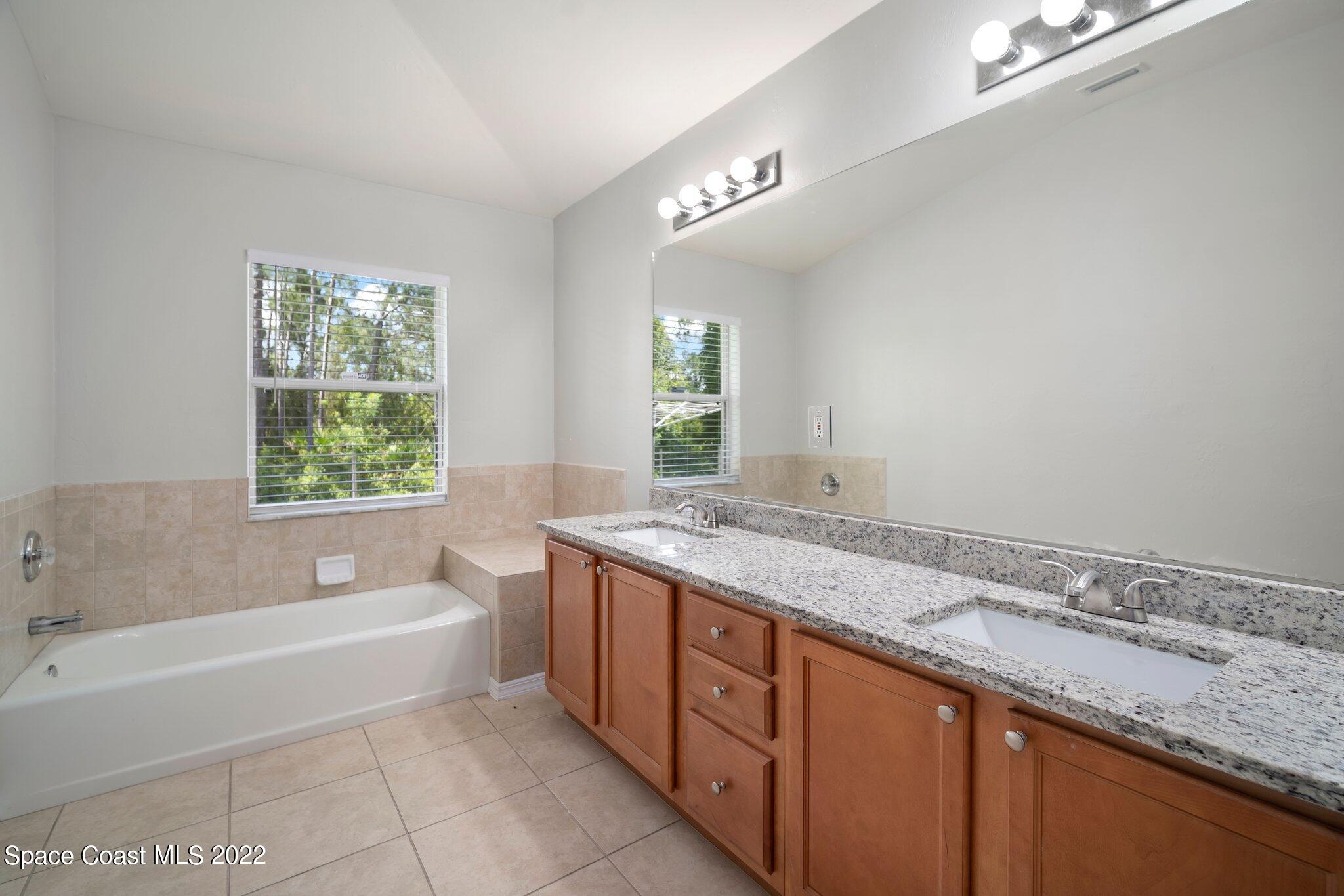 1062 Summa Boulevard