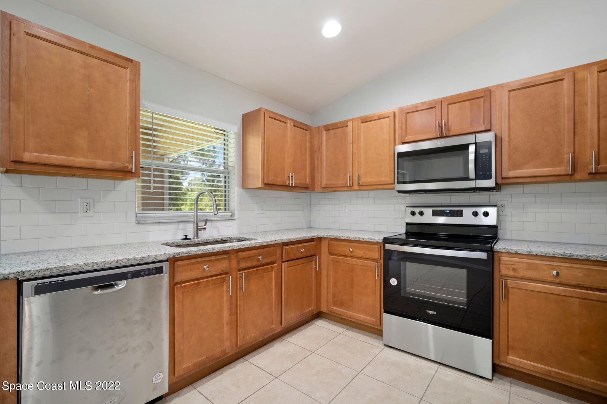 1062 Summa Boulevard