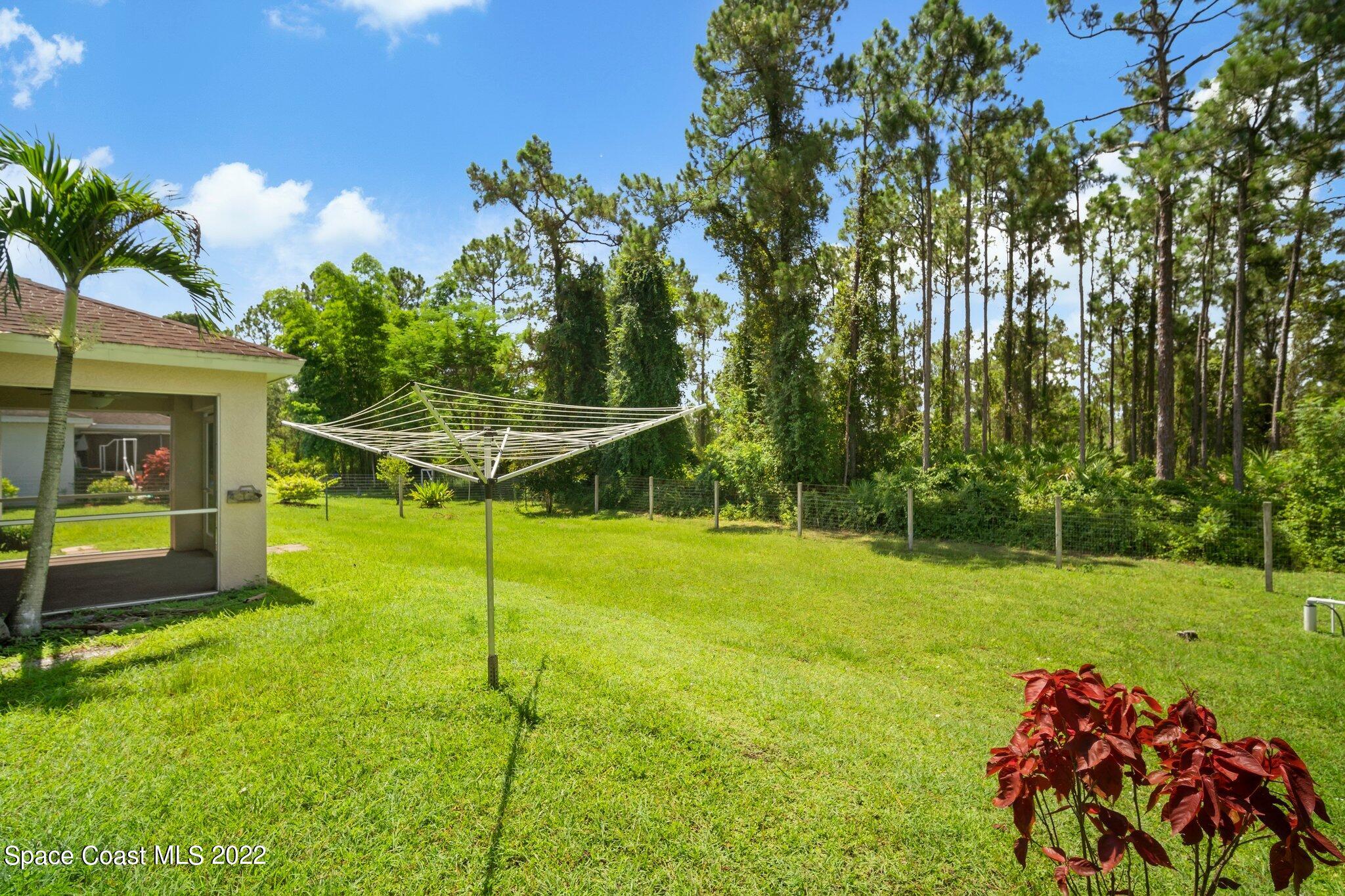 1062 Summa Boulevard