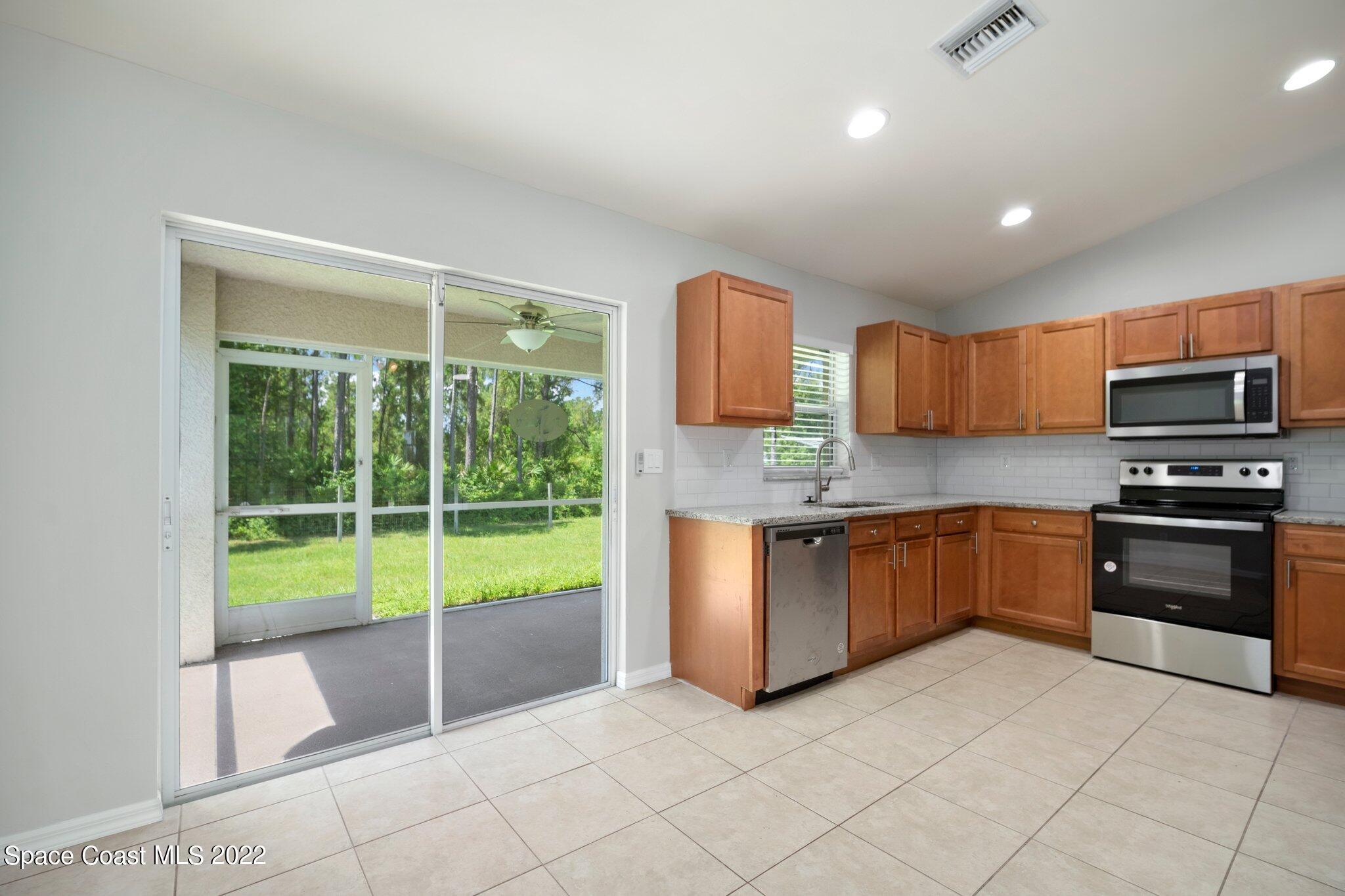 1062 Summa Boulevard