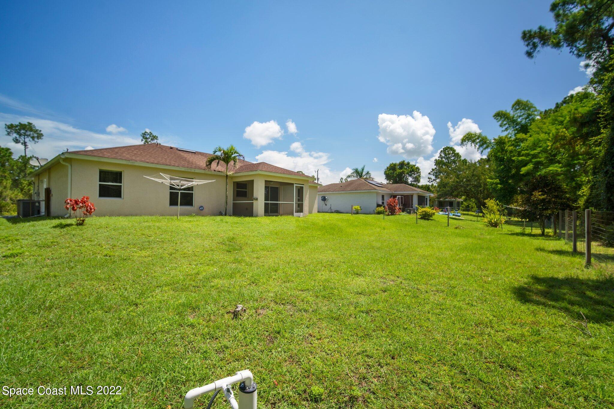 1062 Summa Boulevard