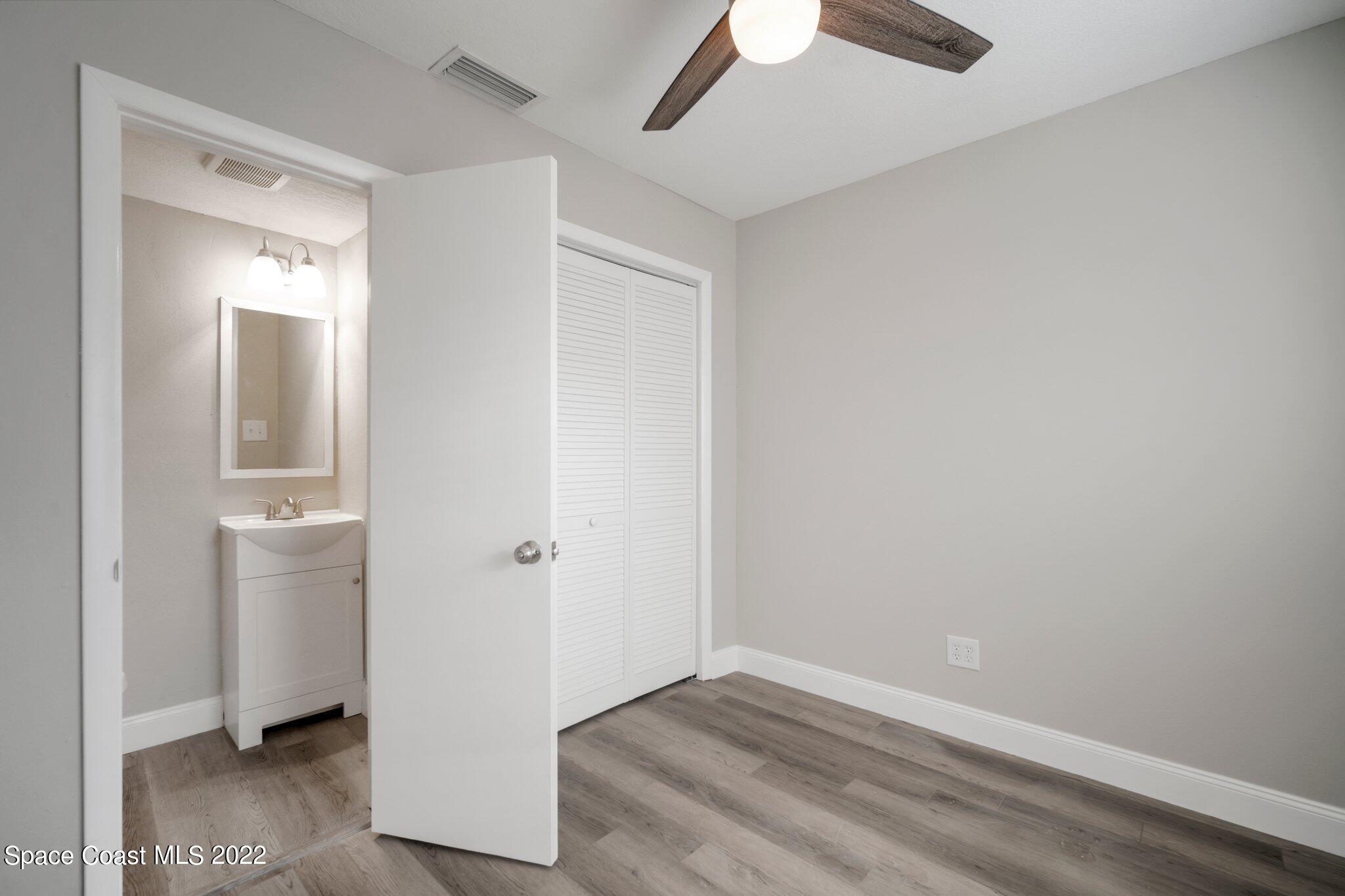 11506 Braeside Place