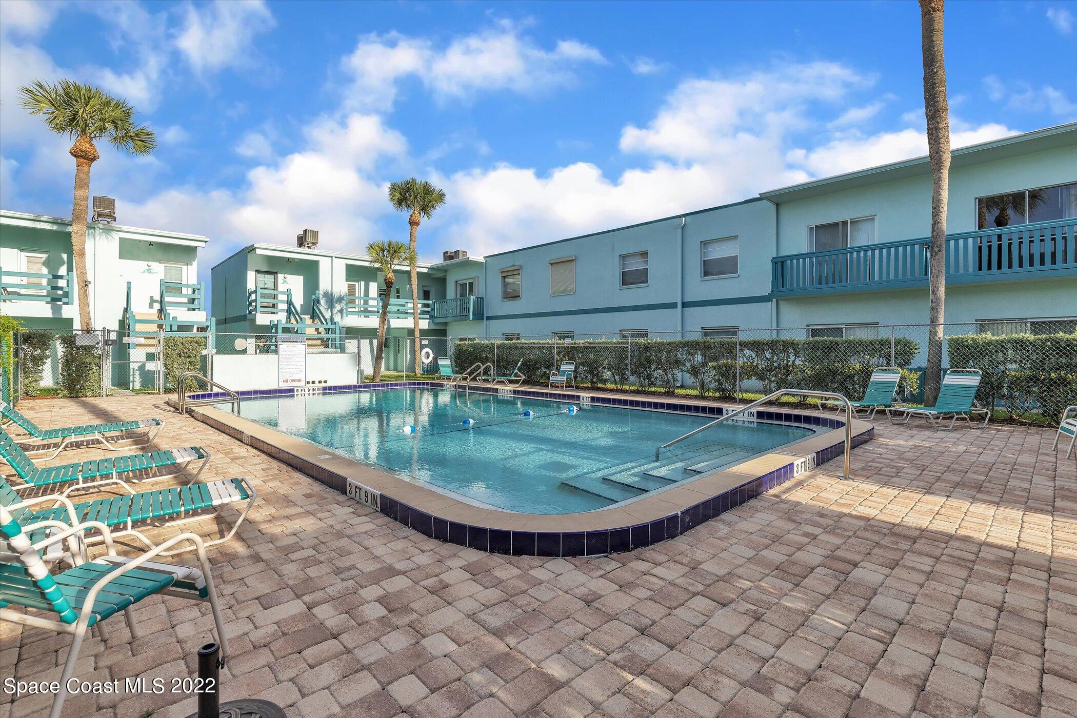 351 Taylor Avenue, 6