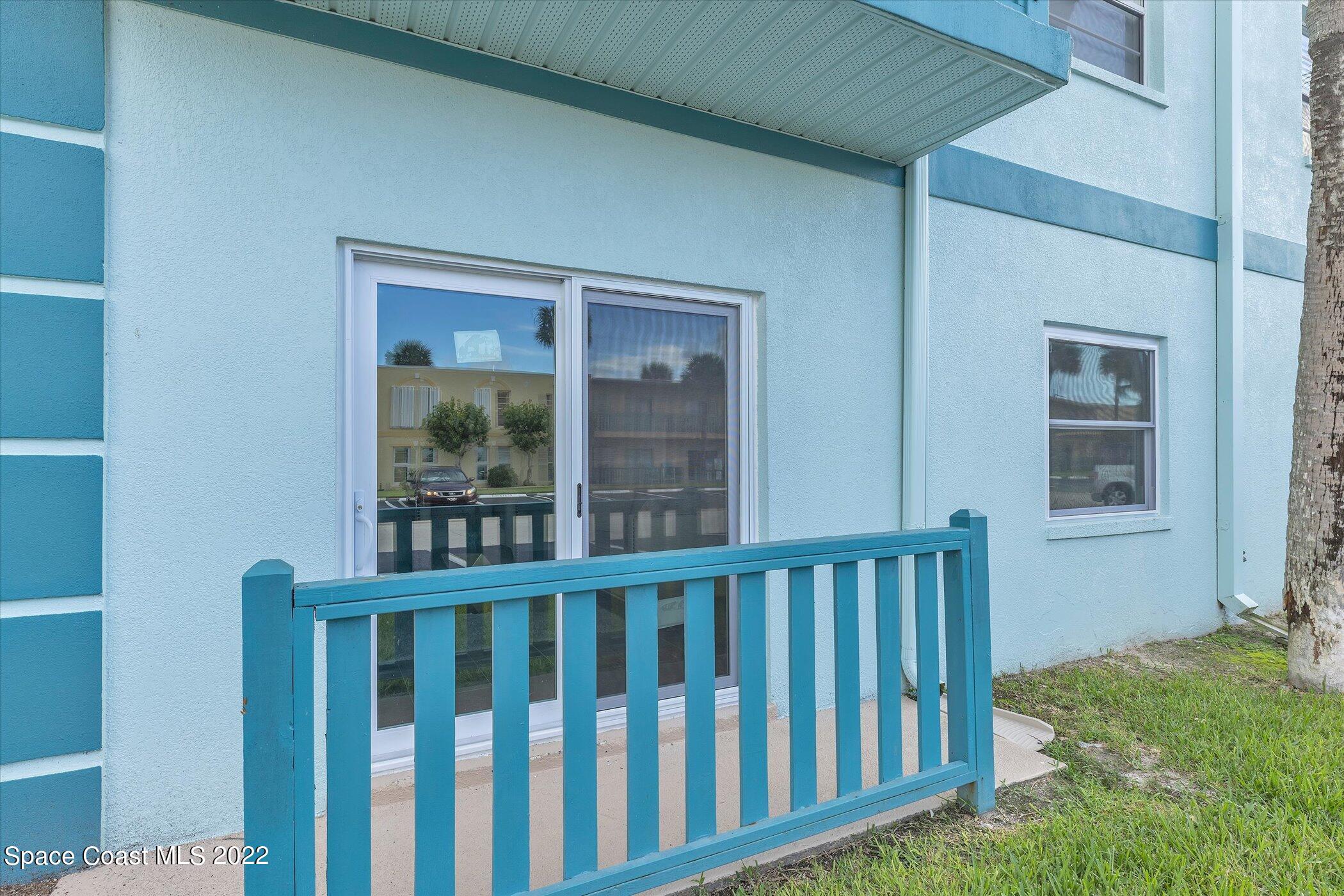 351 Taylor Avenue, 6