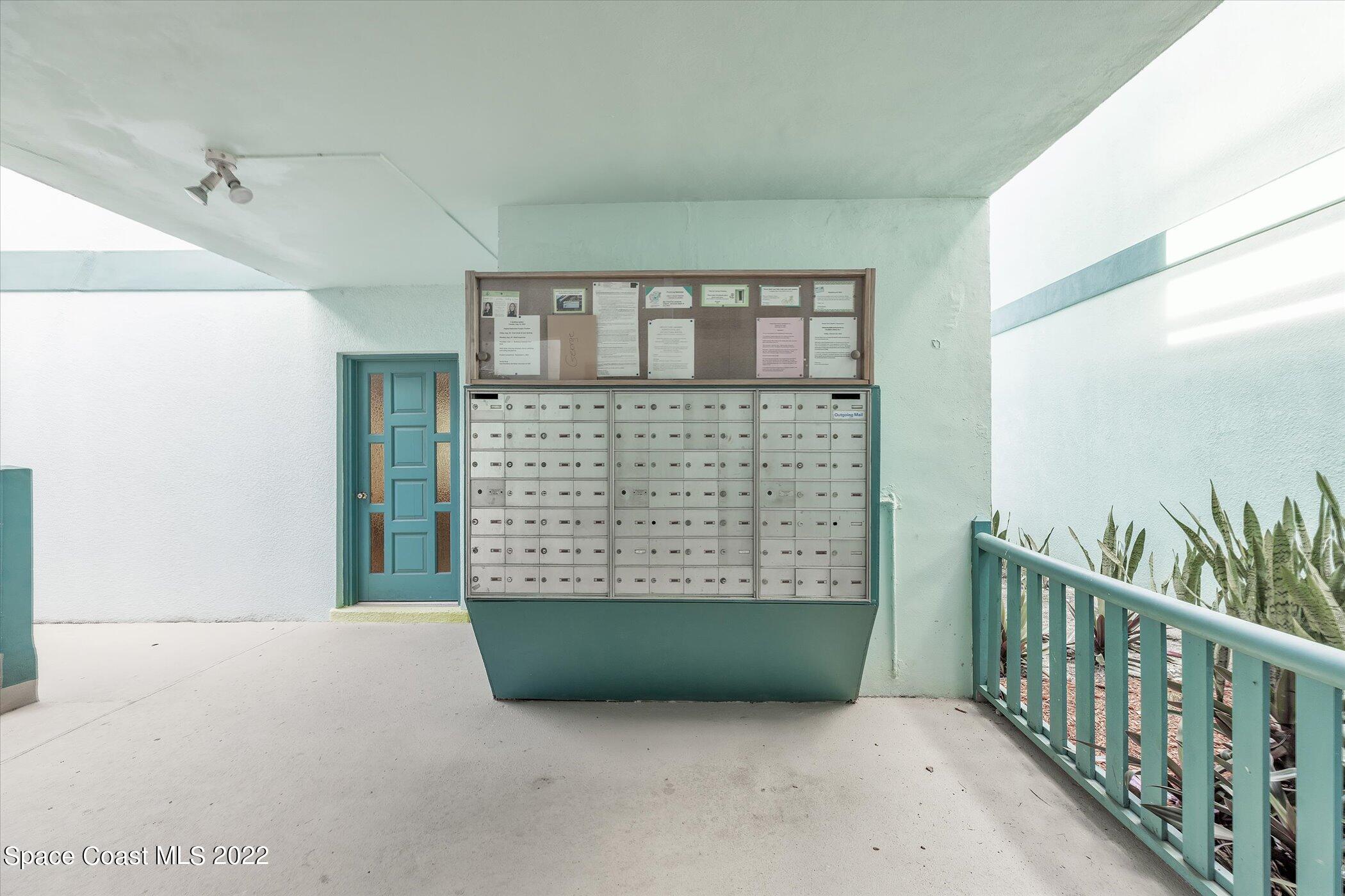 351 Taylor Avenue, 6