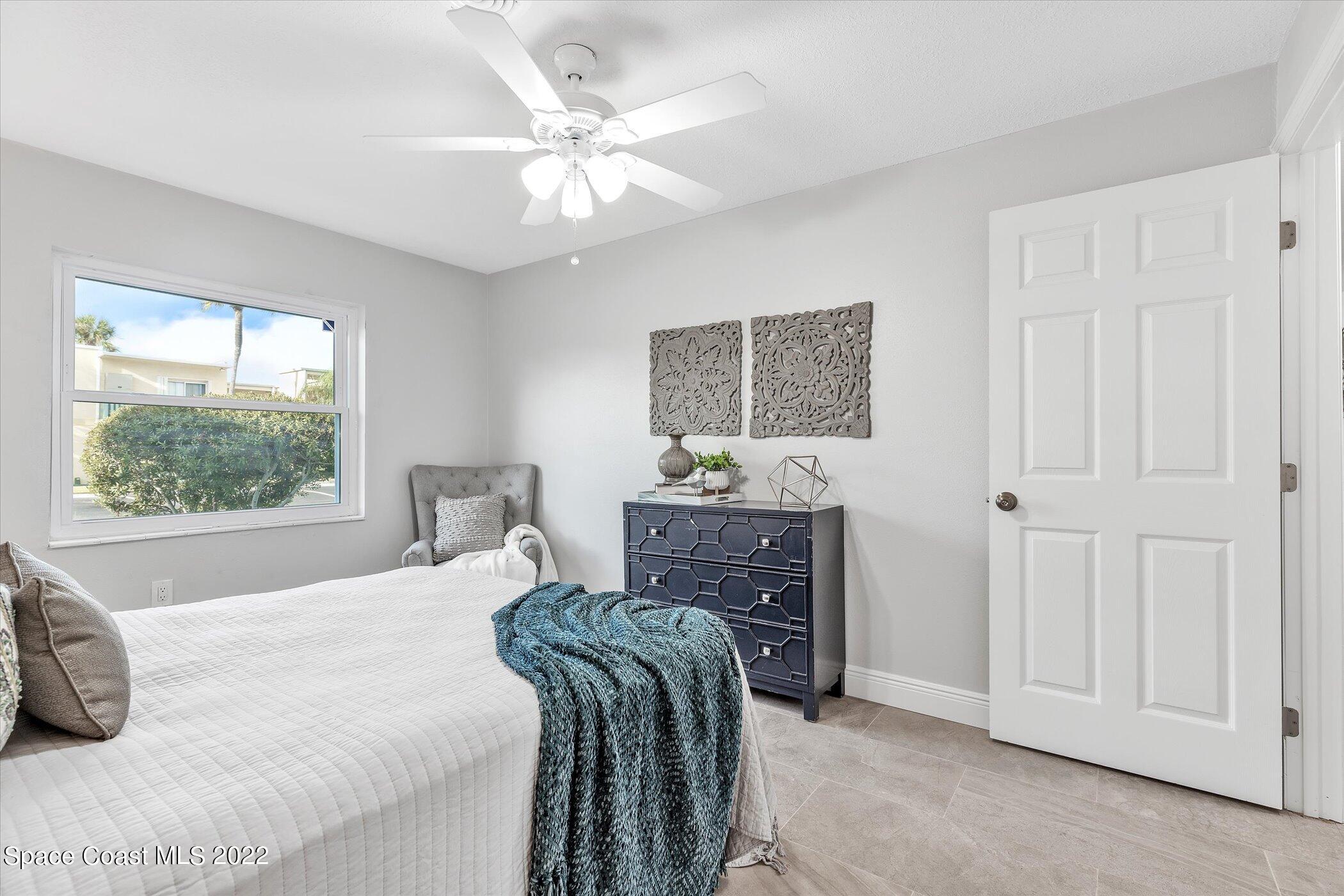 351 Taylor Avenue, 6