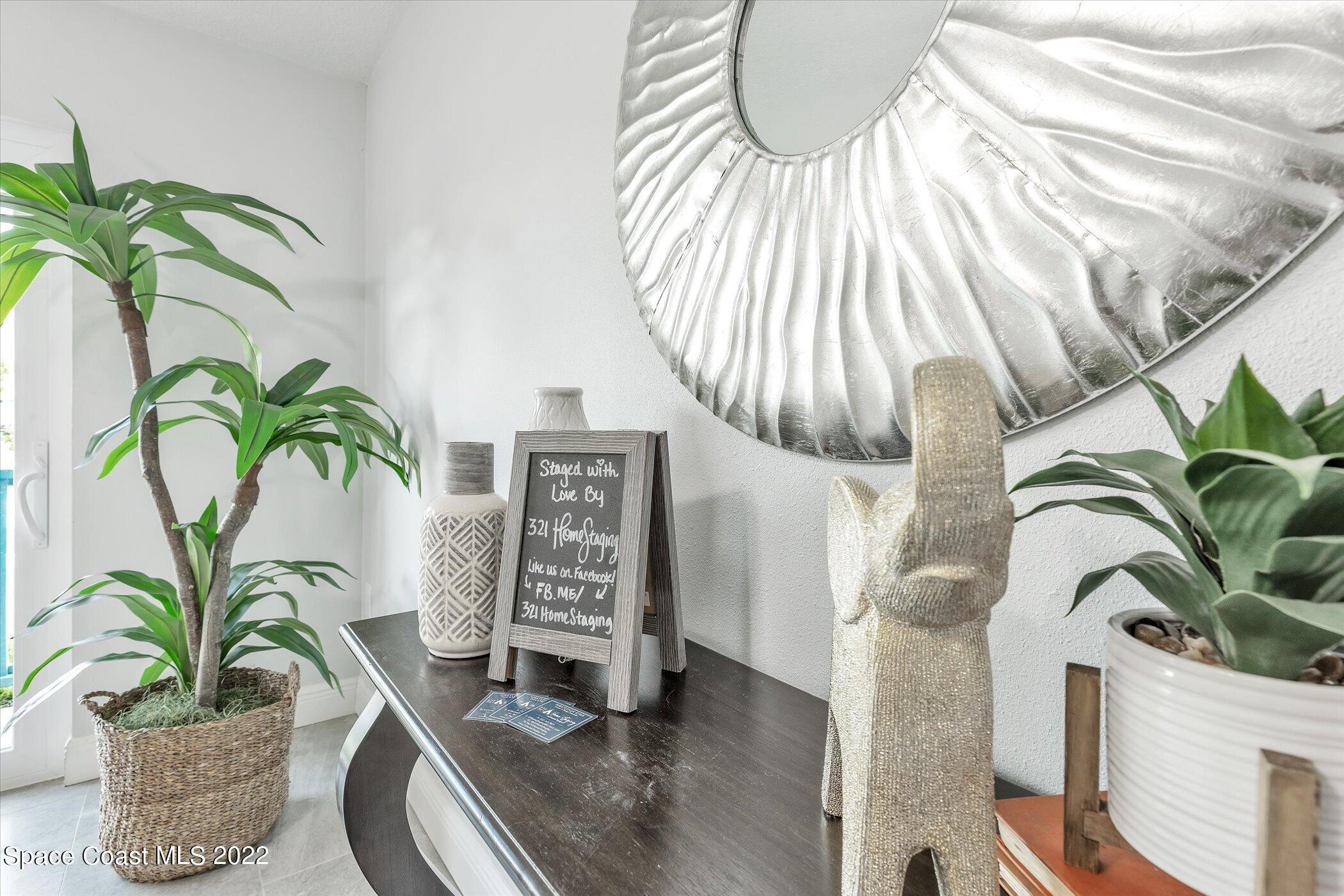 351 Taylor Avenue, 6