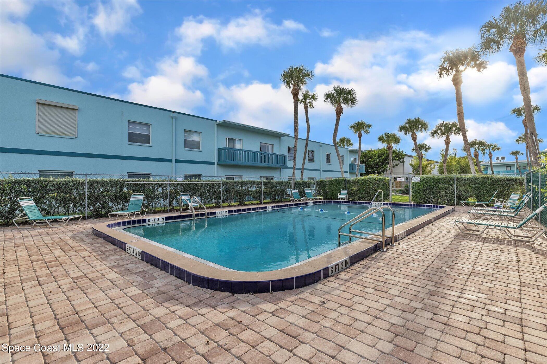 351 Taylor Avenue, 6