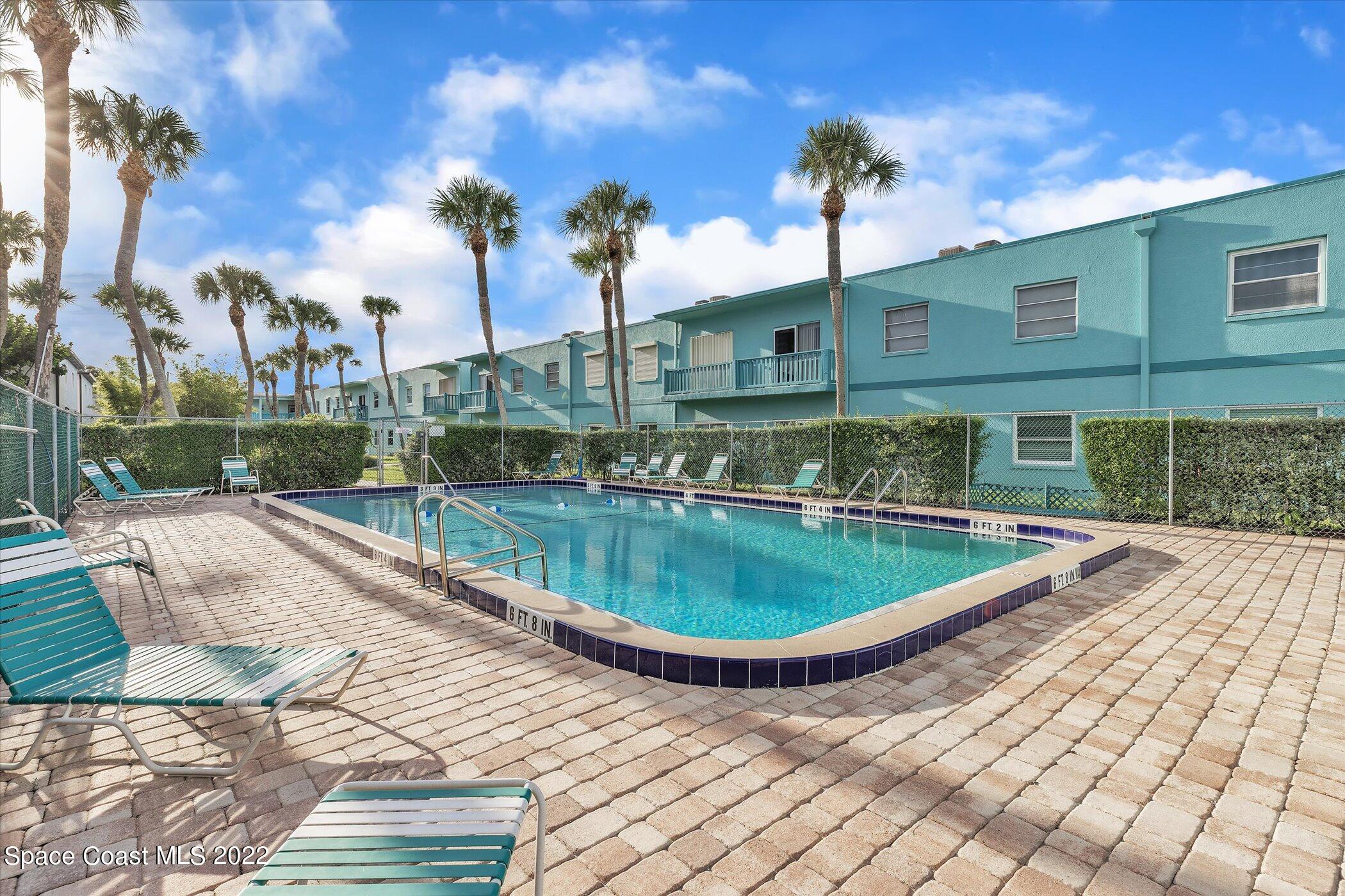 351 Taylor Avenue, 6