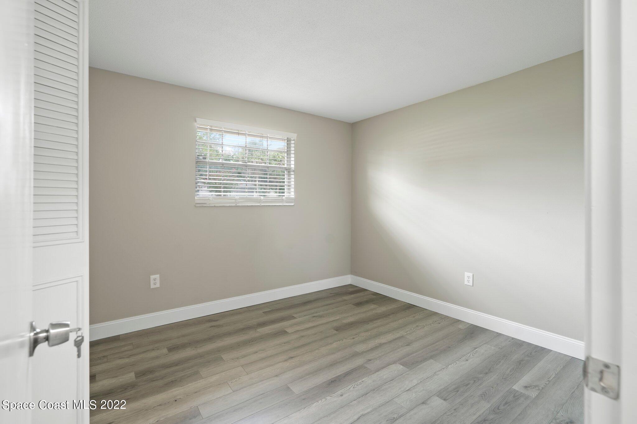 3437 Starfish Avenue