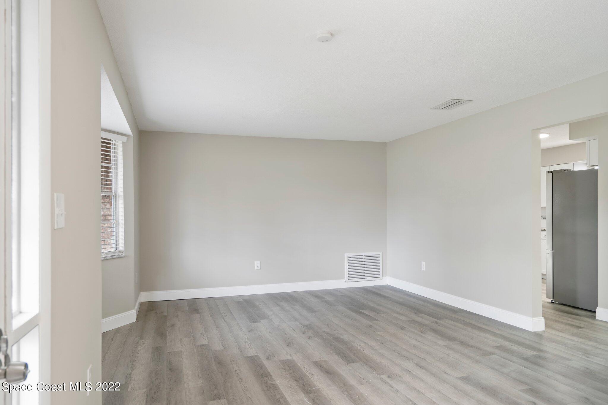 3437 Starfish Avenue