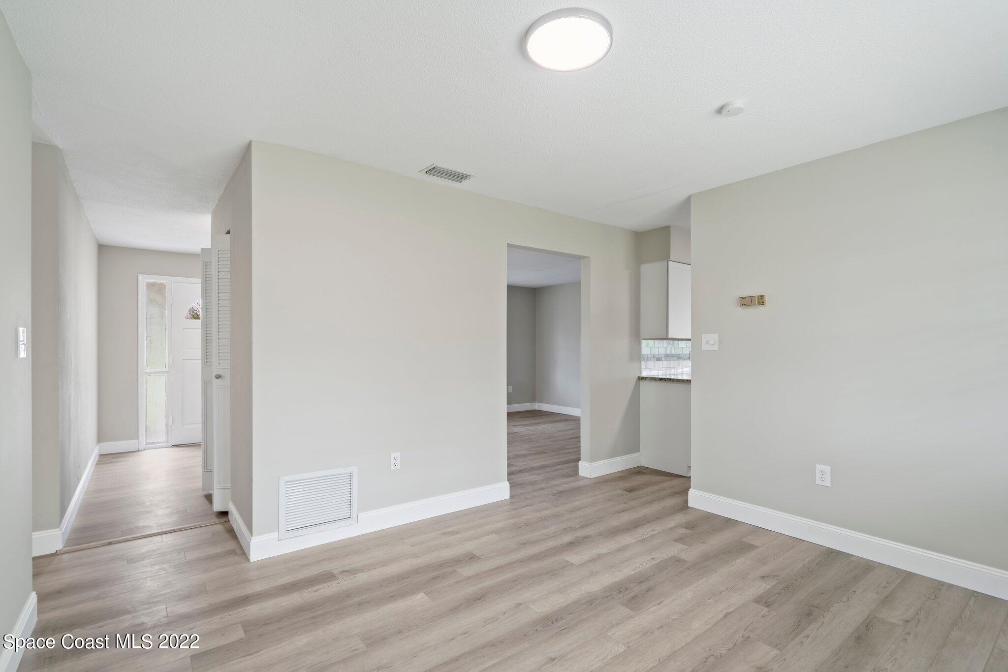 3437 Starfish Avenue