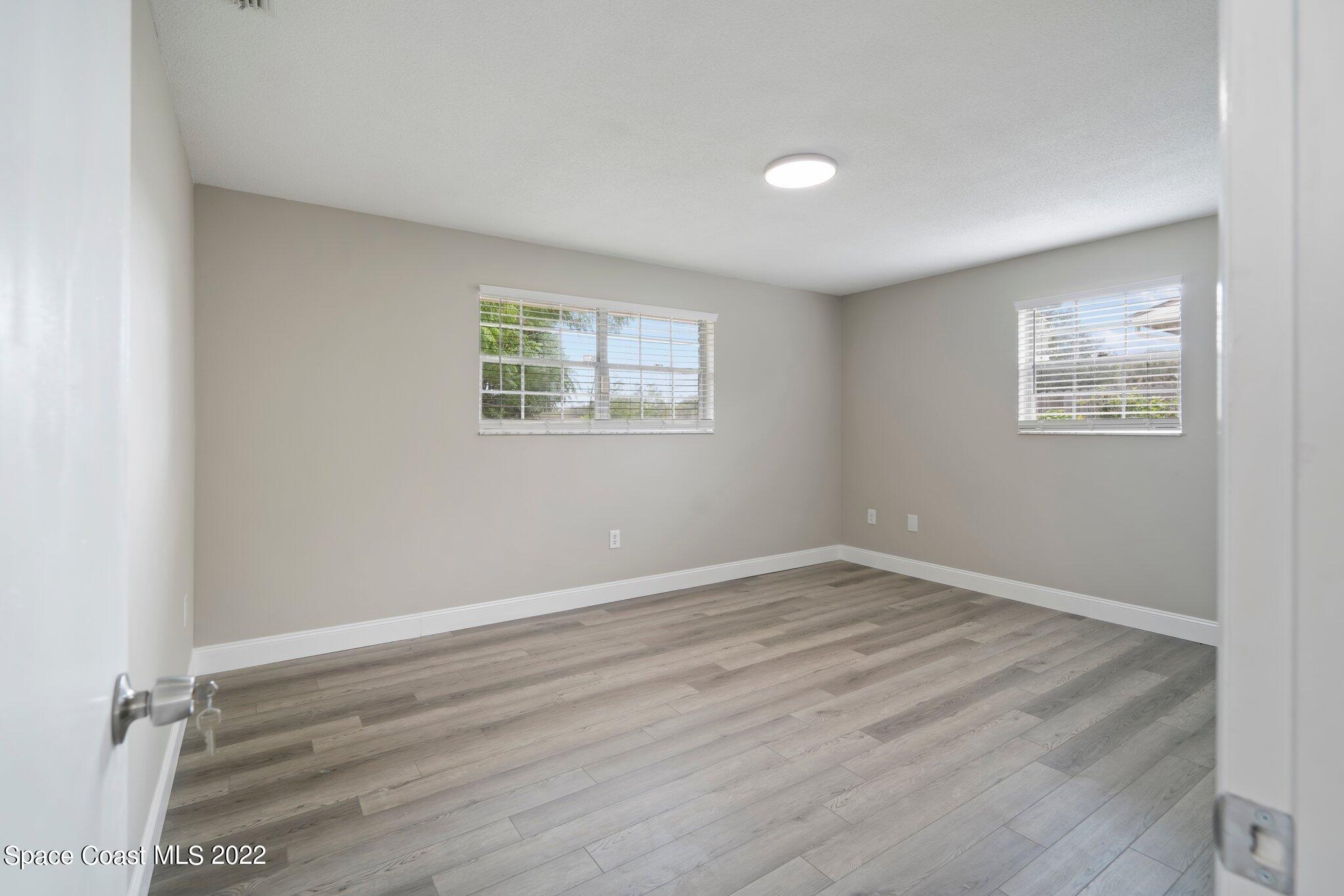 3437 Starfish Avenue