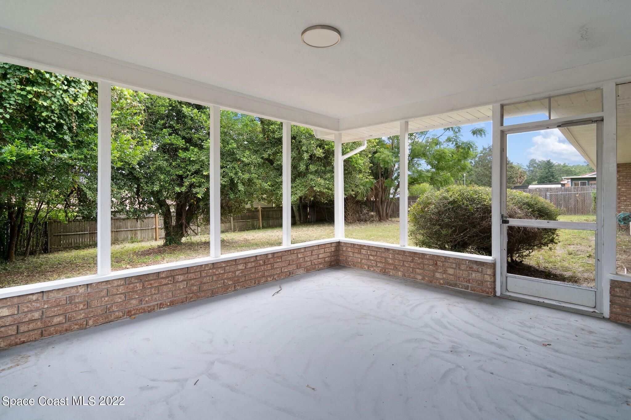 3437 Starfish Avenue