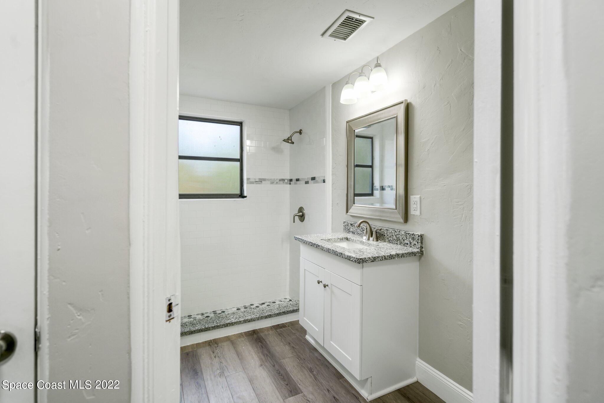 719 W Euclid Avenue, DeLand