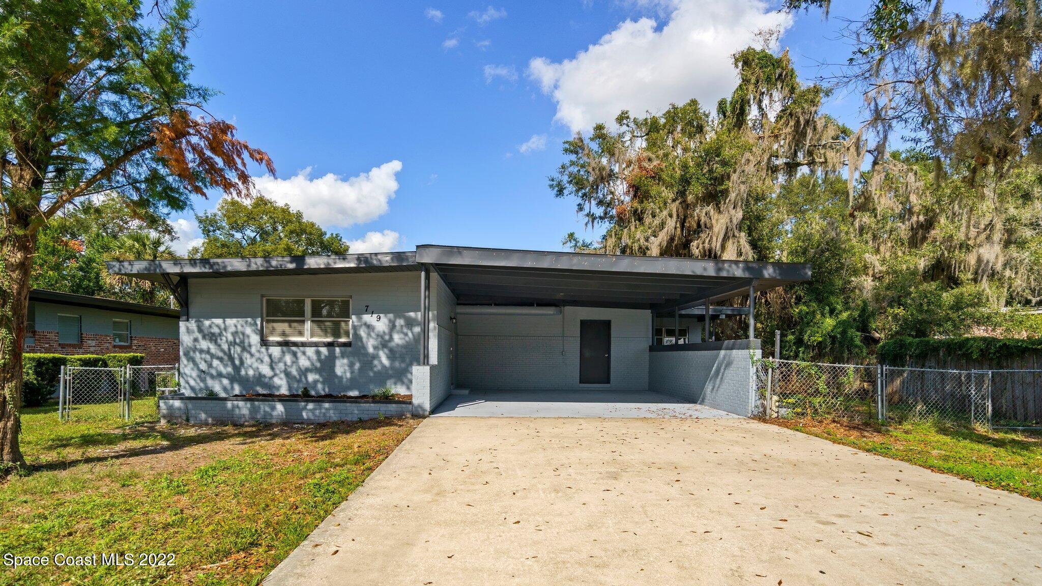 719 W Euclid Avenue, DeLand