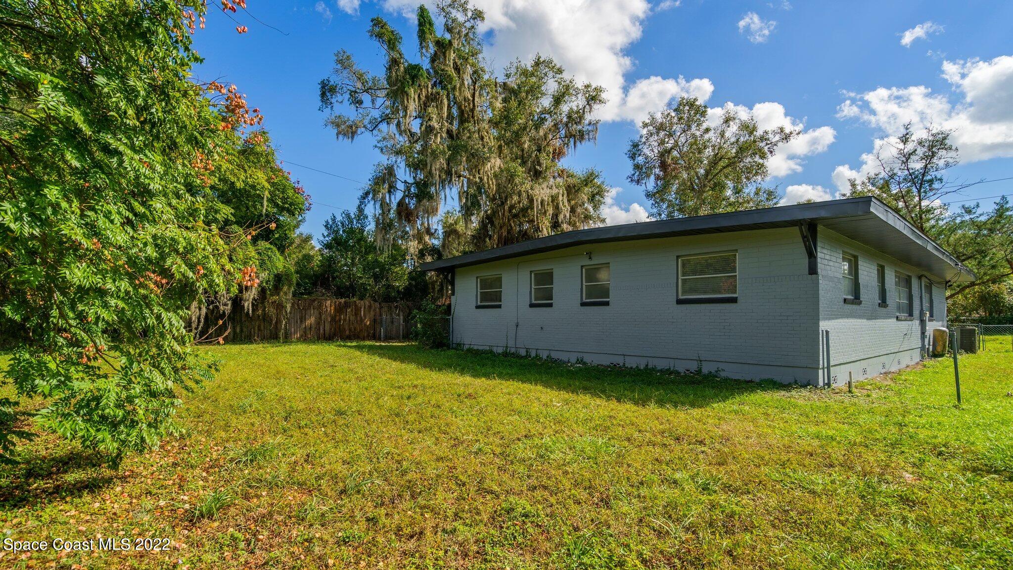 719 W Euclid Avenue, DeLand