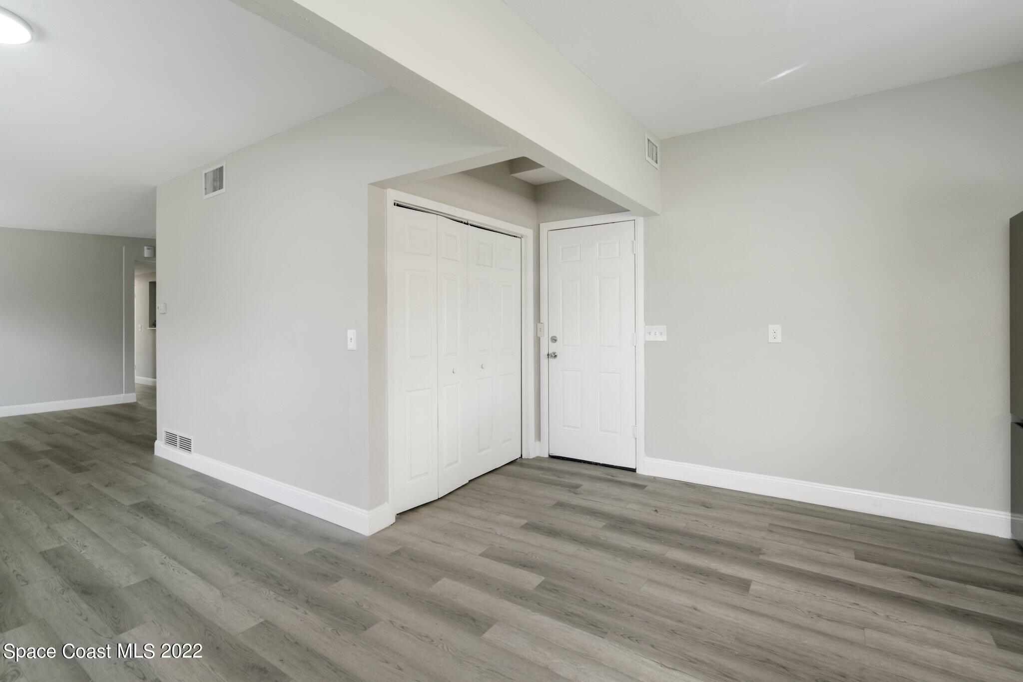 719 W Euclid Avenue, DeLand