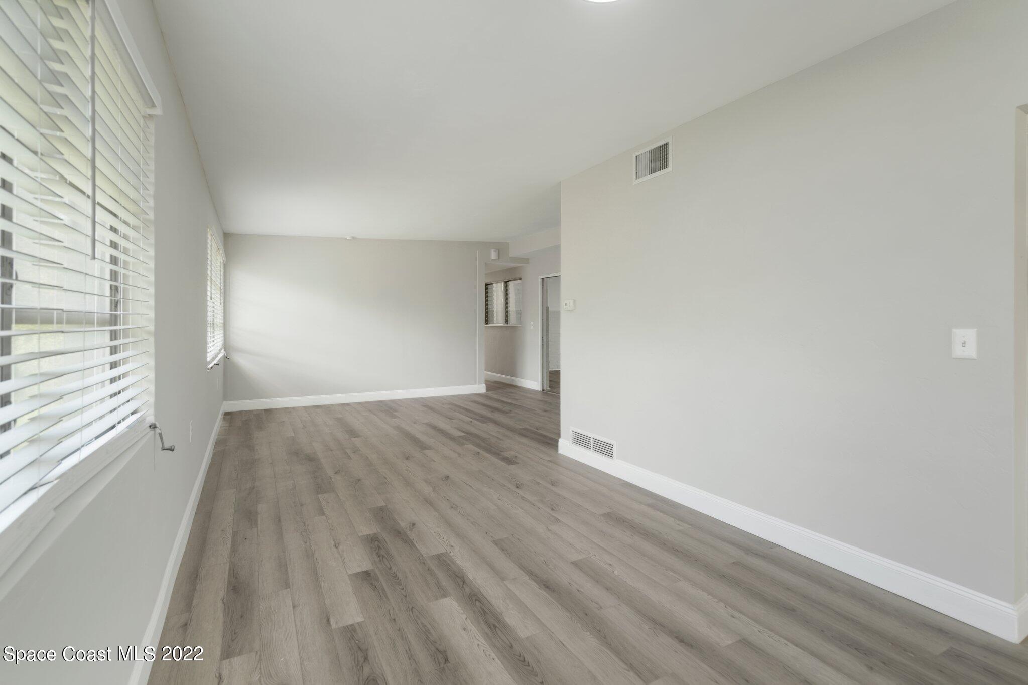 719 W Euclid Avenue, DeLand