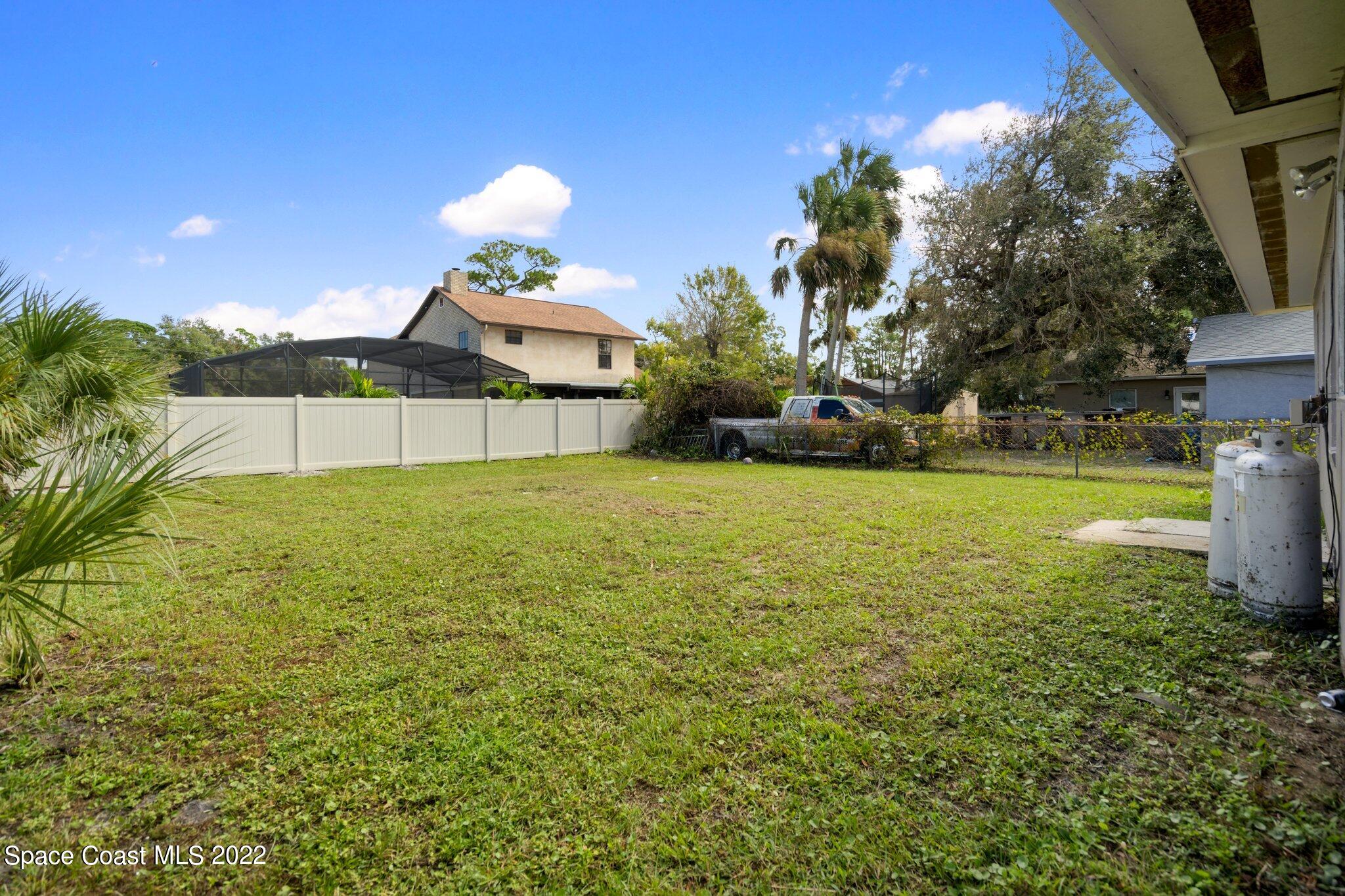 923 M.L.K. Boulevard S