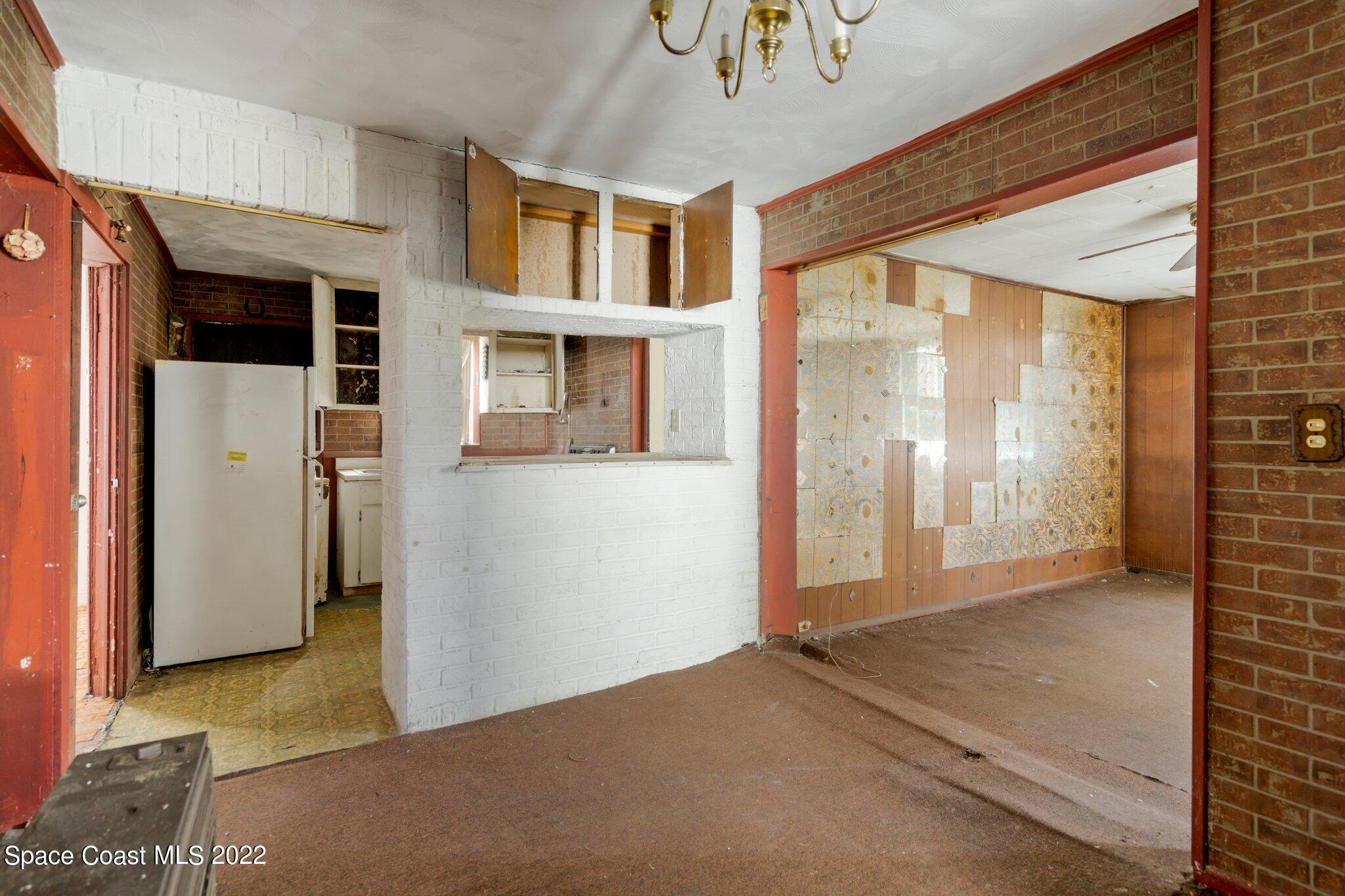 923 M.L.K. Boulevard S