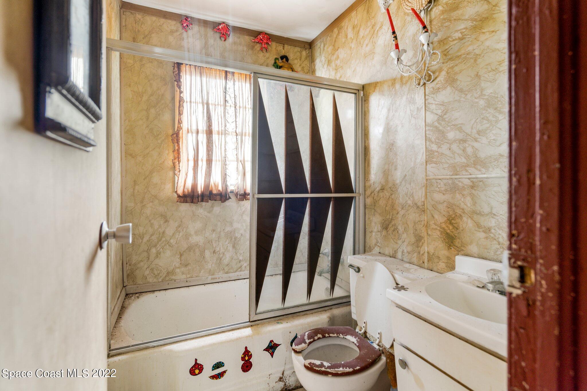 923 M.L.K. Boulevard S