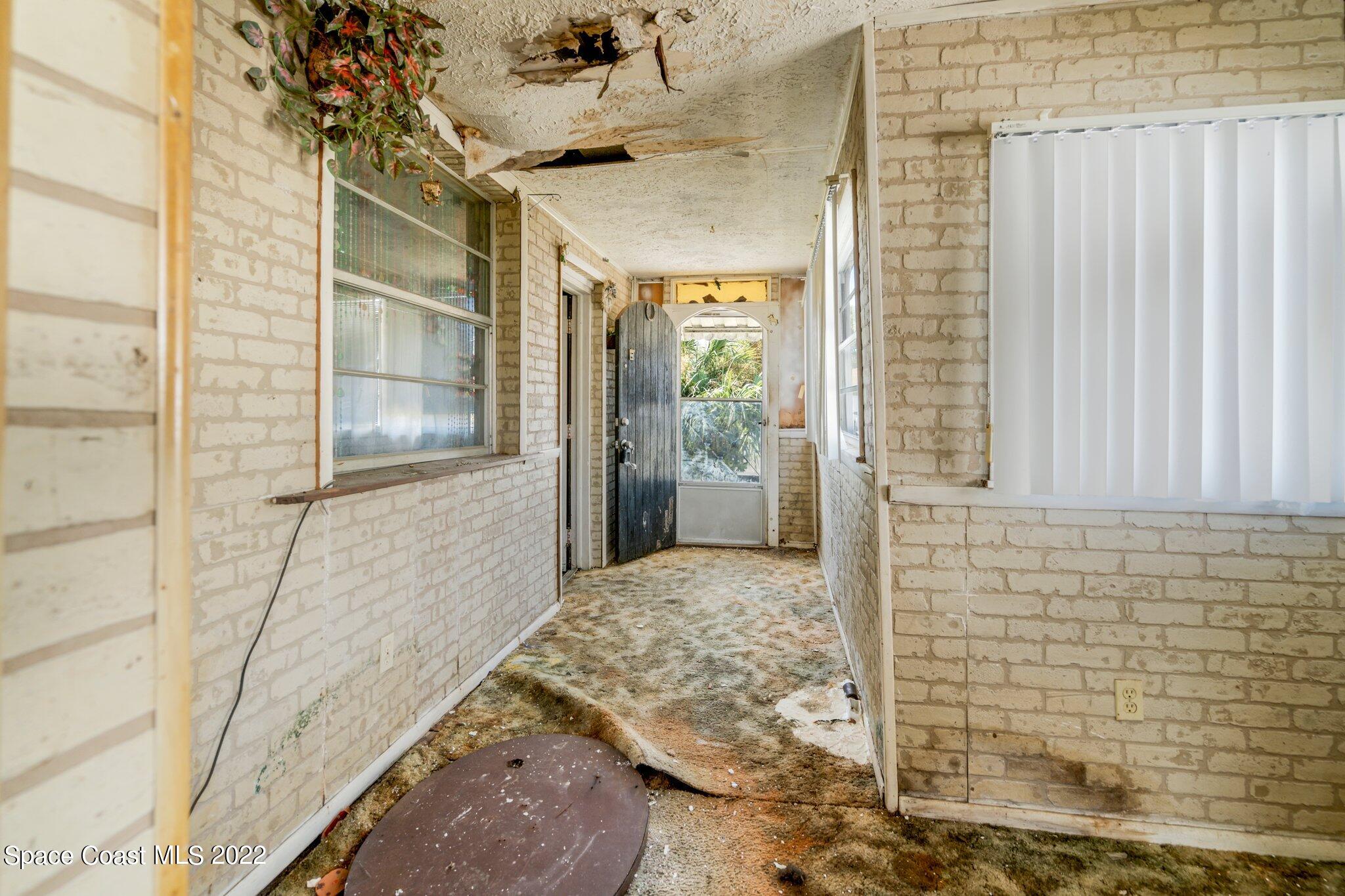 923 M.L.K. Boulevard S