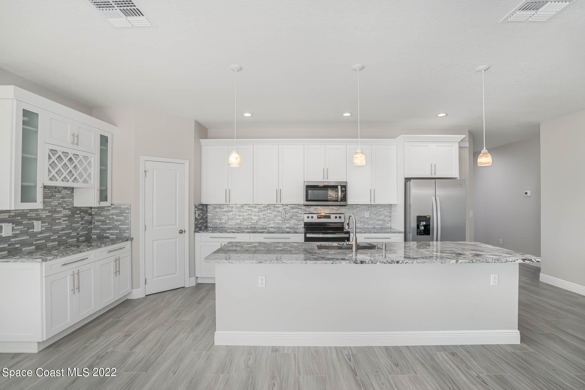 2281 Ramsdale Drive SE