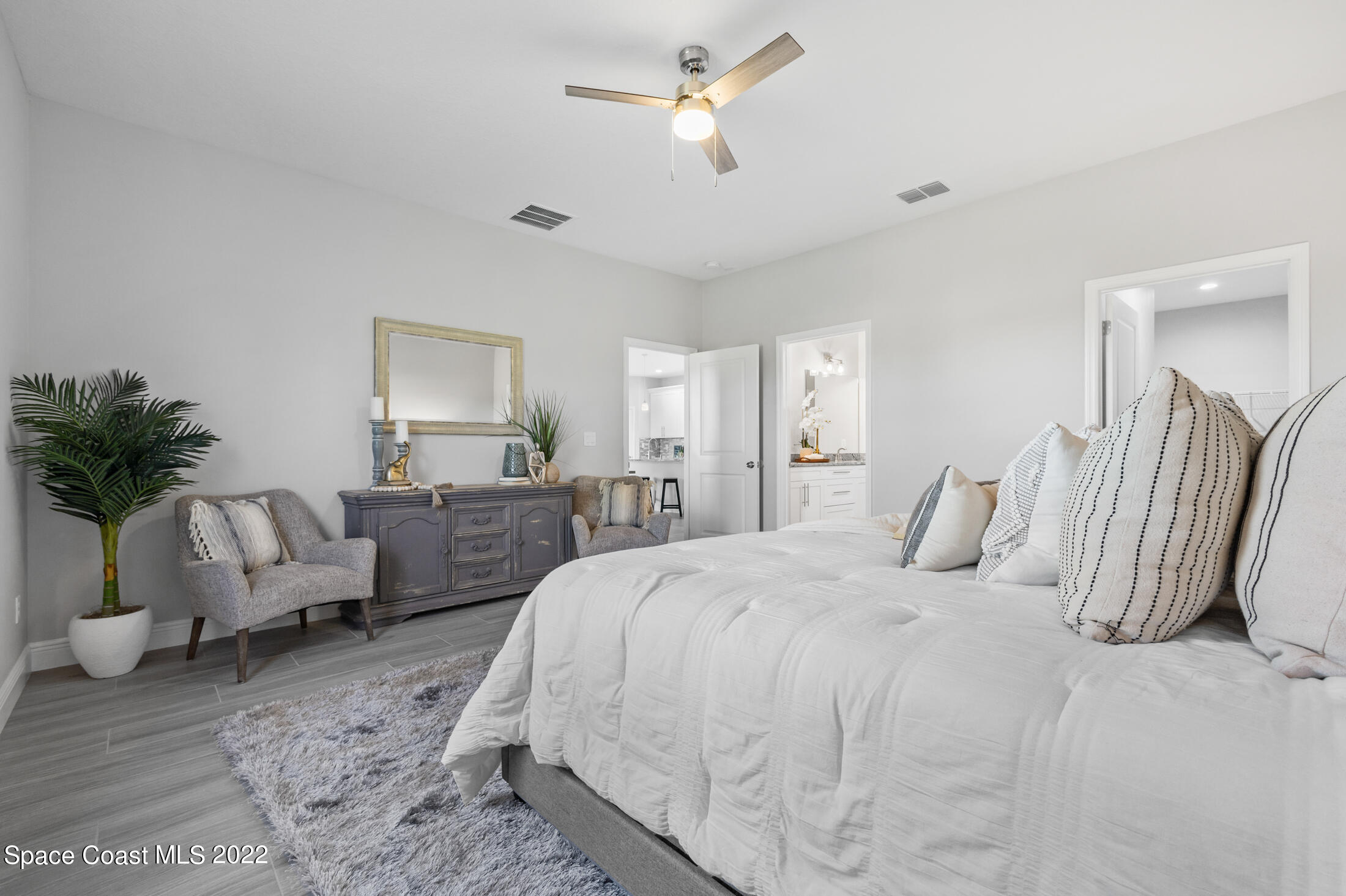 184 Crescent Street SE