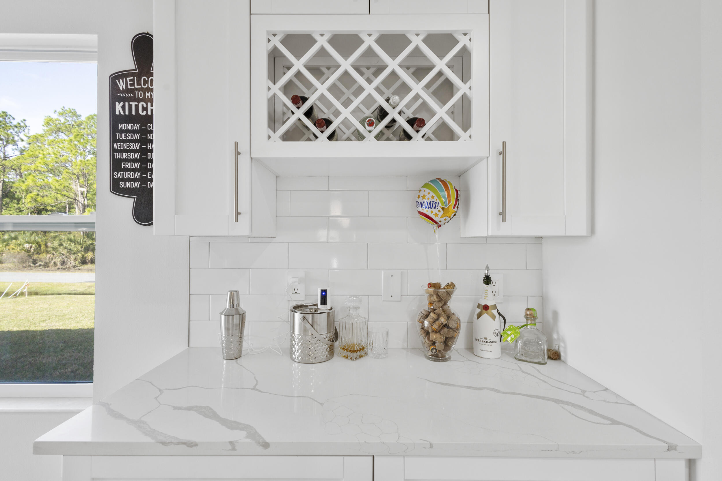 3010 Eldron Boulevard SE