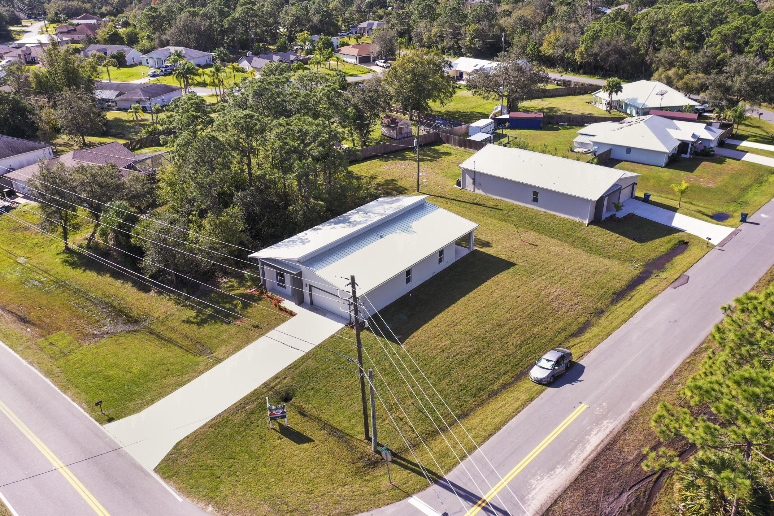 3010 Eldron Boulevard SE