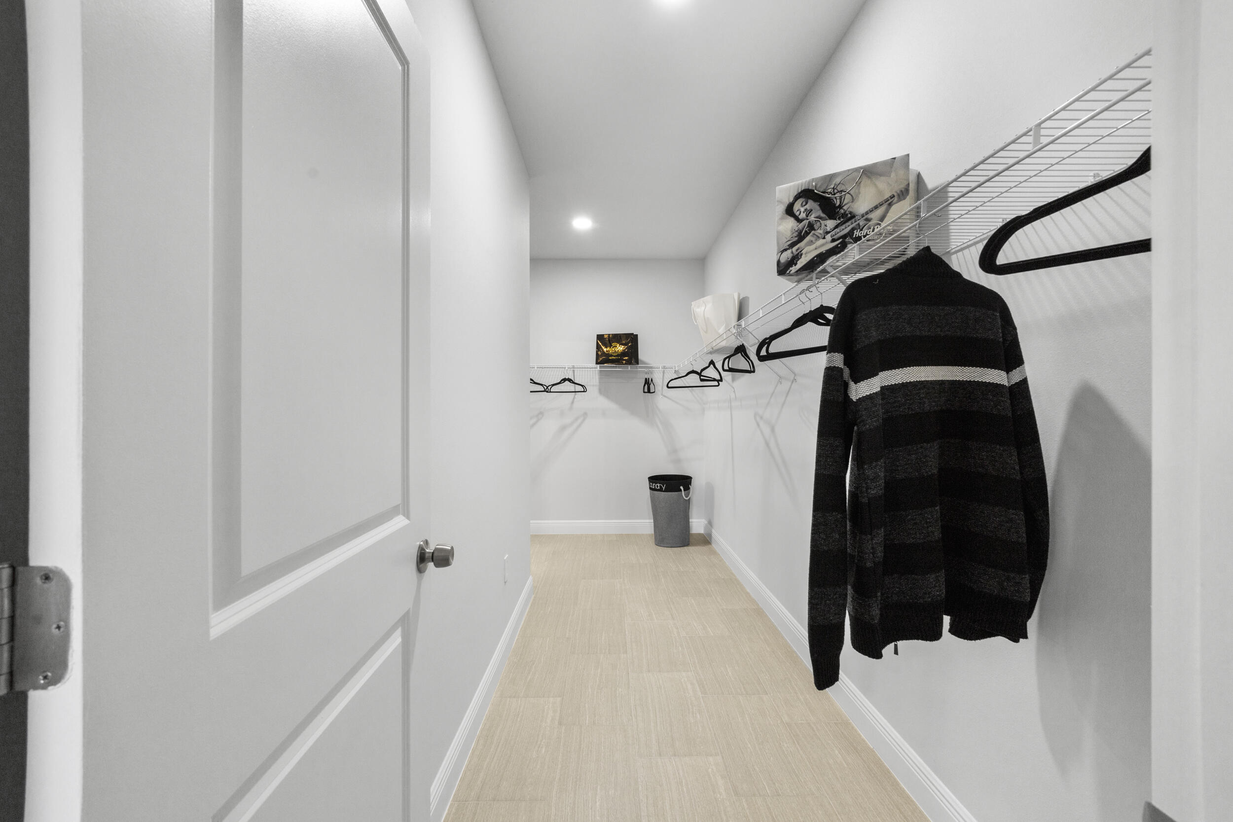 3010 Eldron Boulevard SE