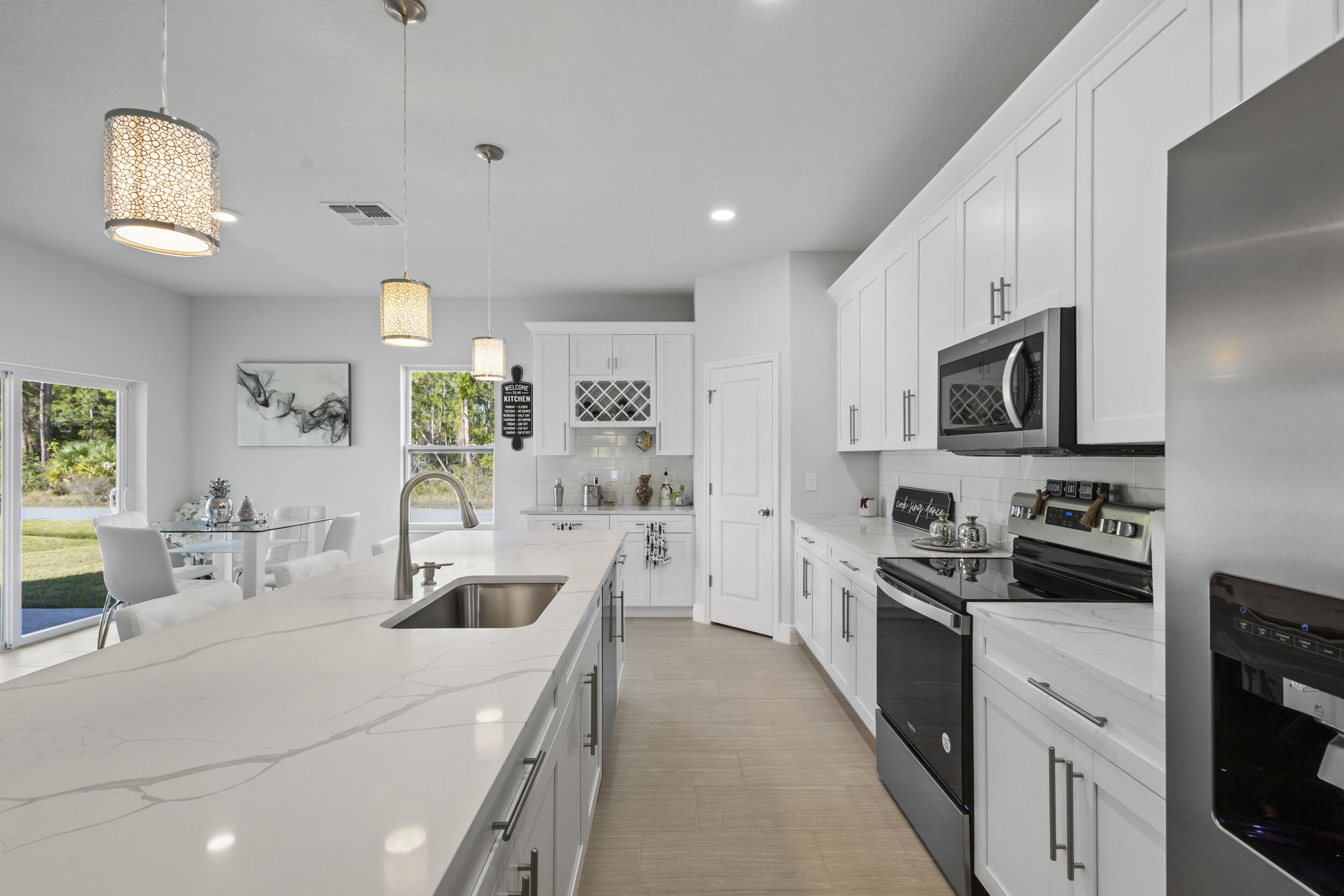 448 St Andre Boulevard SW