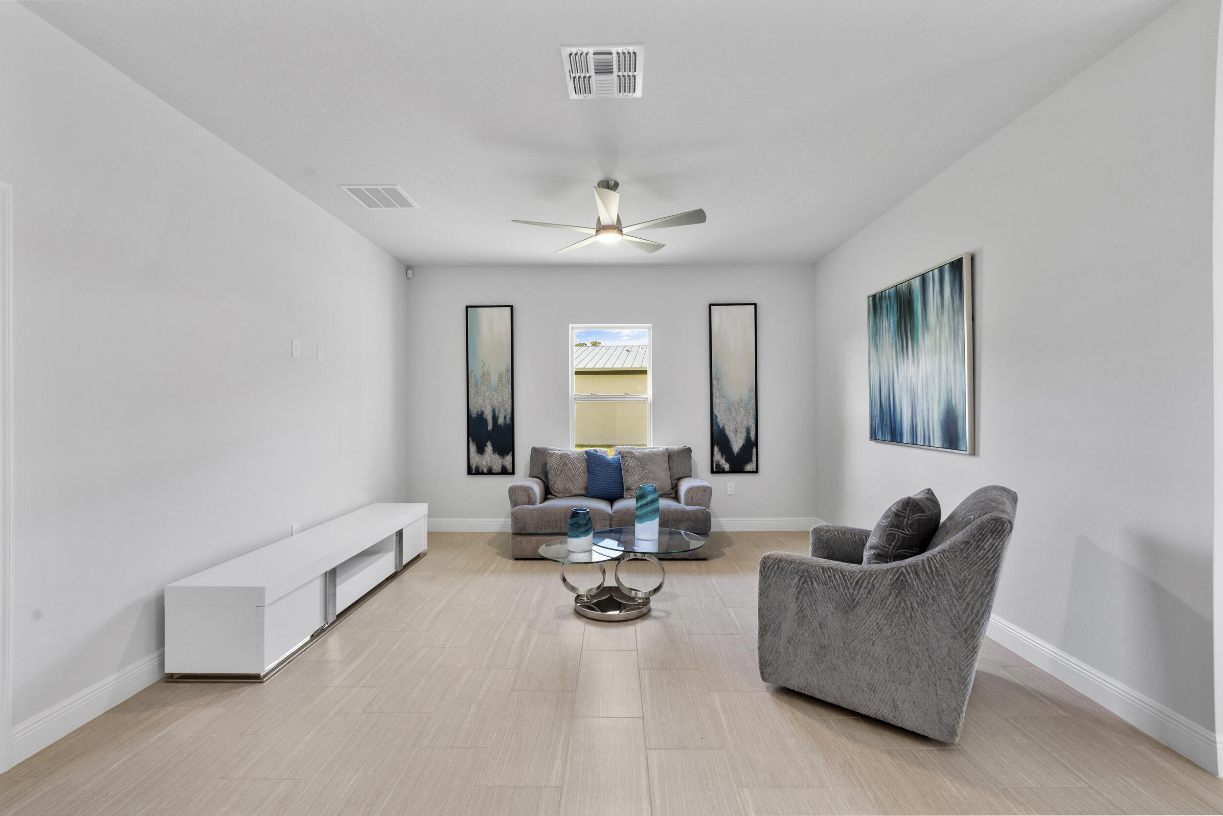 448 St Andre Boulevard SW