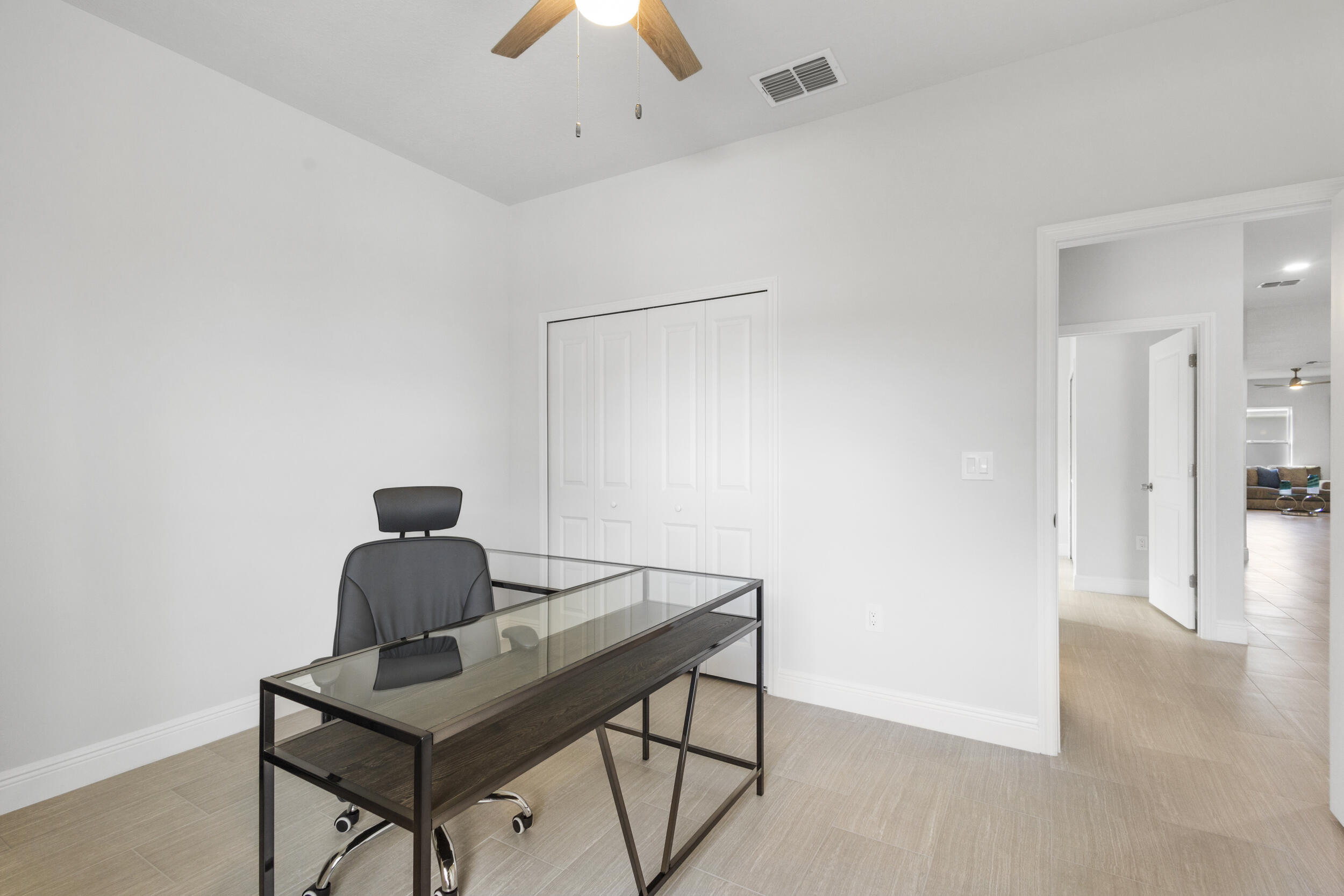 448 St Andre Boulevard SW