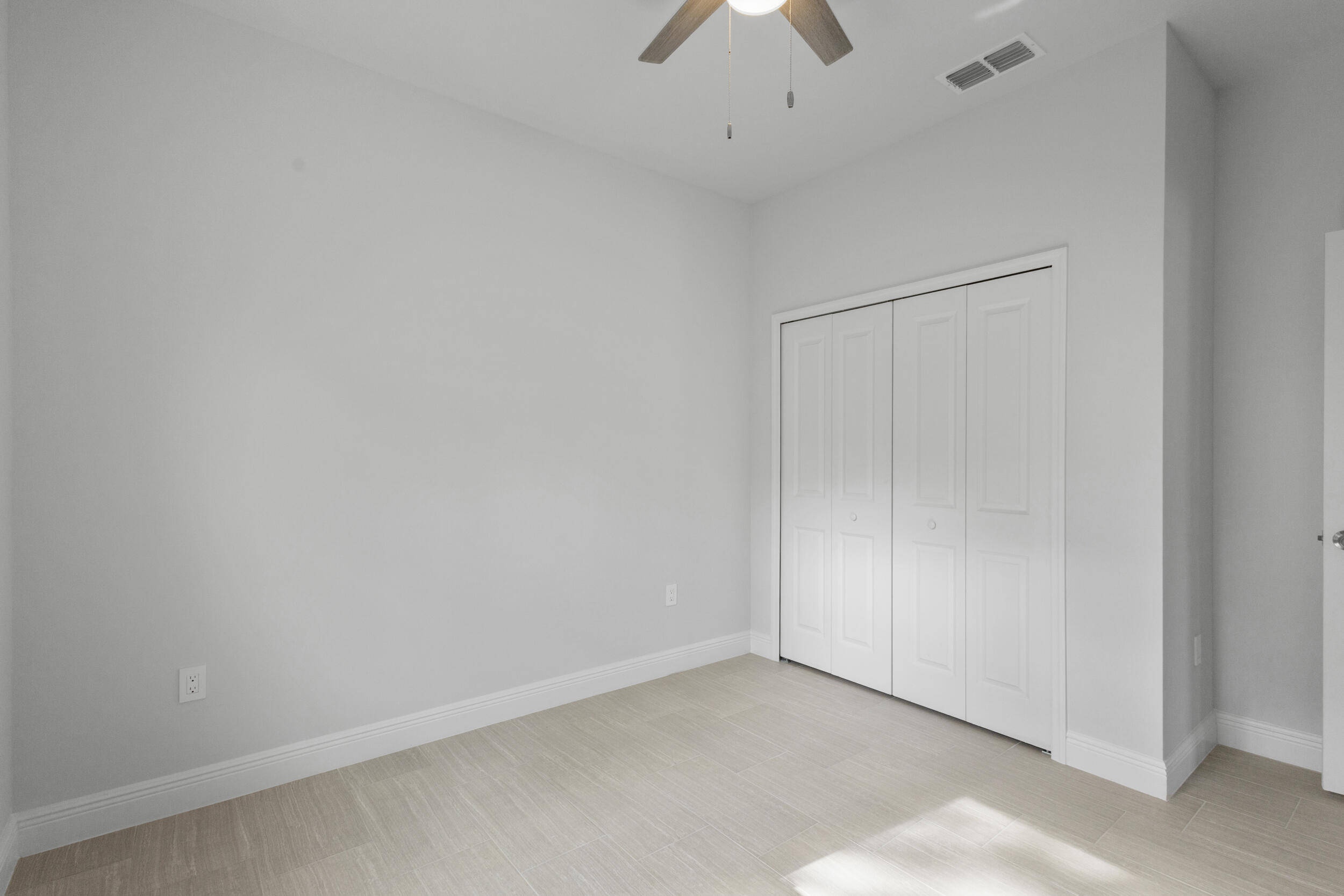 448 St Andre Boulevard SW