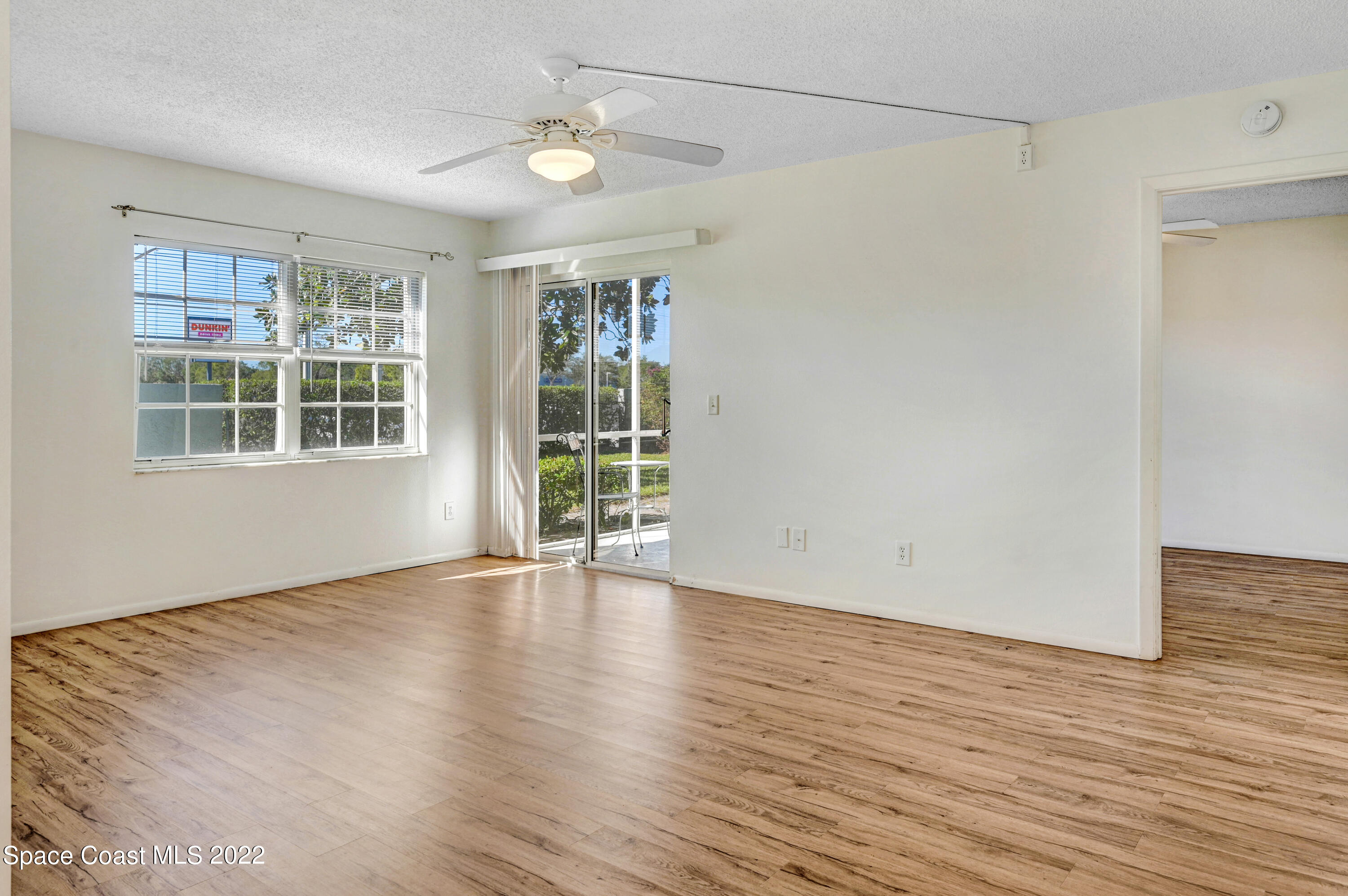 927 Sonesta Avenue NE, 103